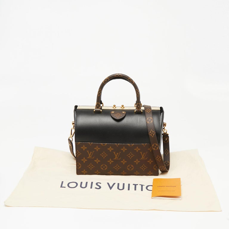 Louis Vuitton Speedy Doctor Bag Monogram Canvas And Leather 25 at 1stDibs