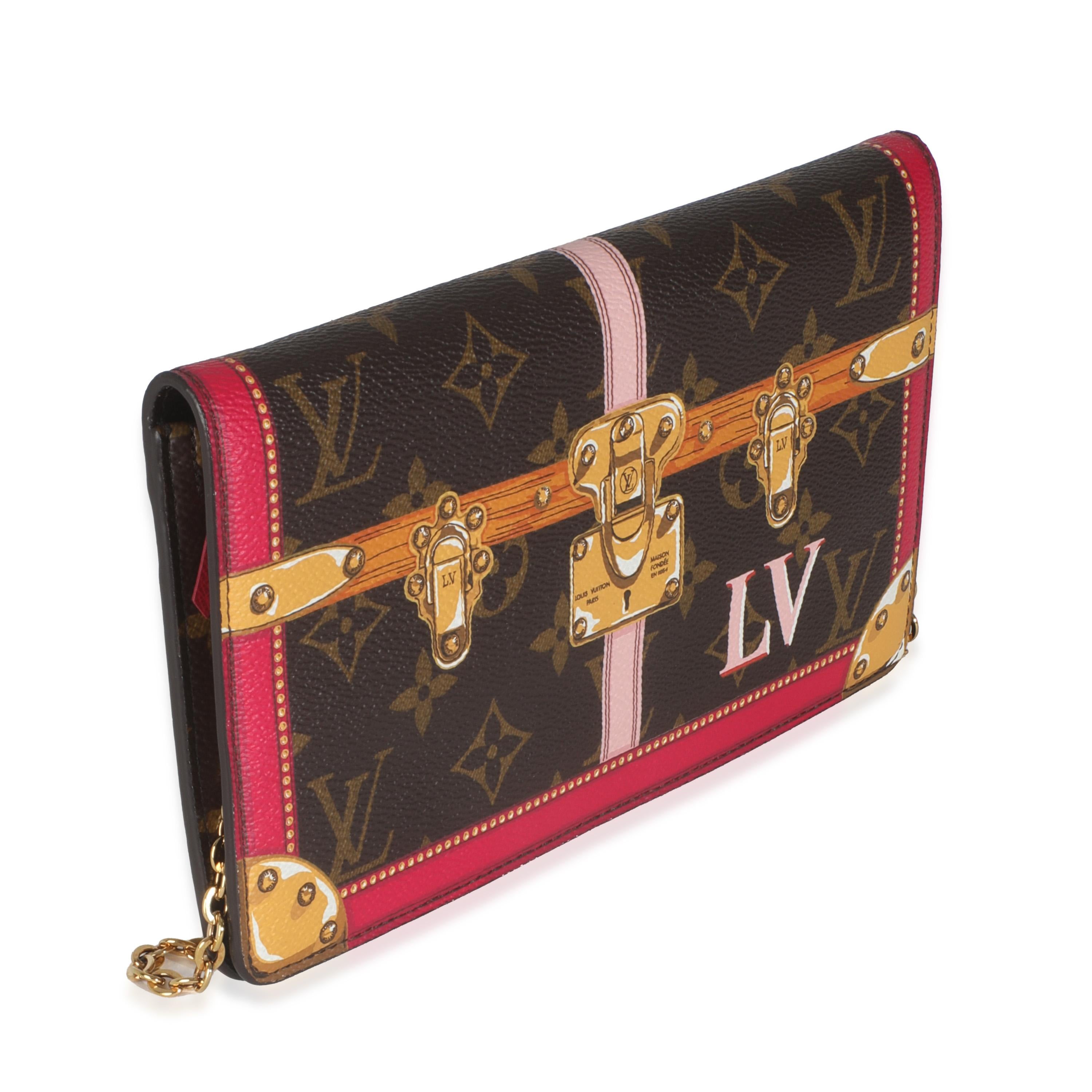 Louis Vuitton Monogram Canvas Sommer Badehose Weekend Pochette (Braun) im Angebot