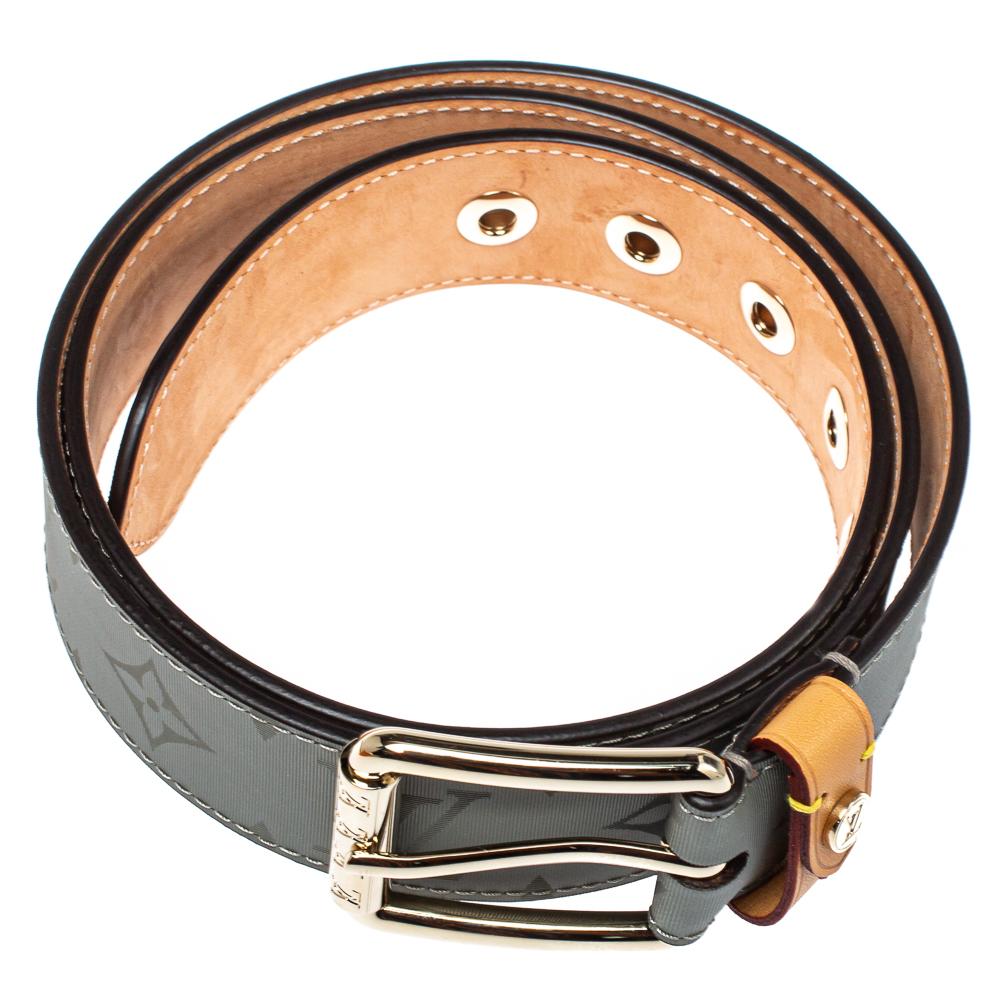 Belts are a staple accessory every closet needs to have. This one from Louis Vuitton will make a great buy as it is well-crafted and designed to assist your style. It is made from monogram canvas and detailed with a pin buckle closure engraved with