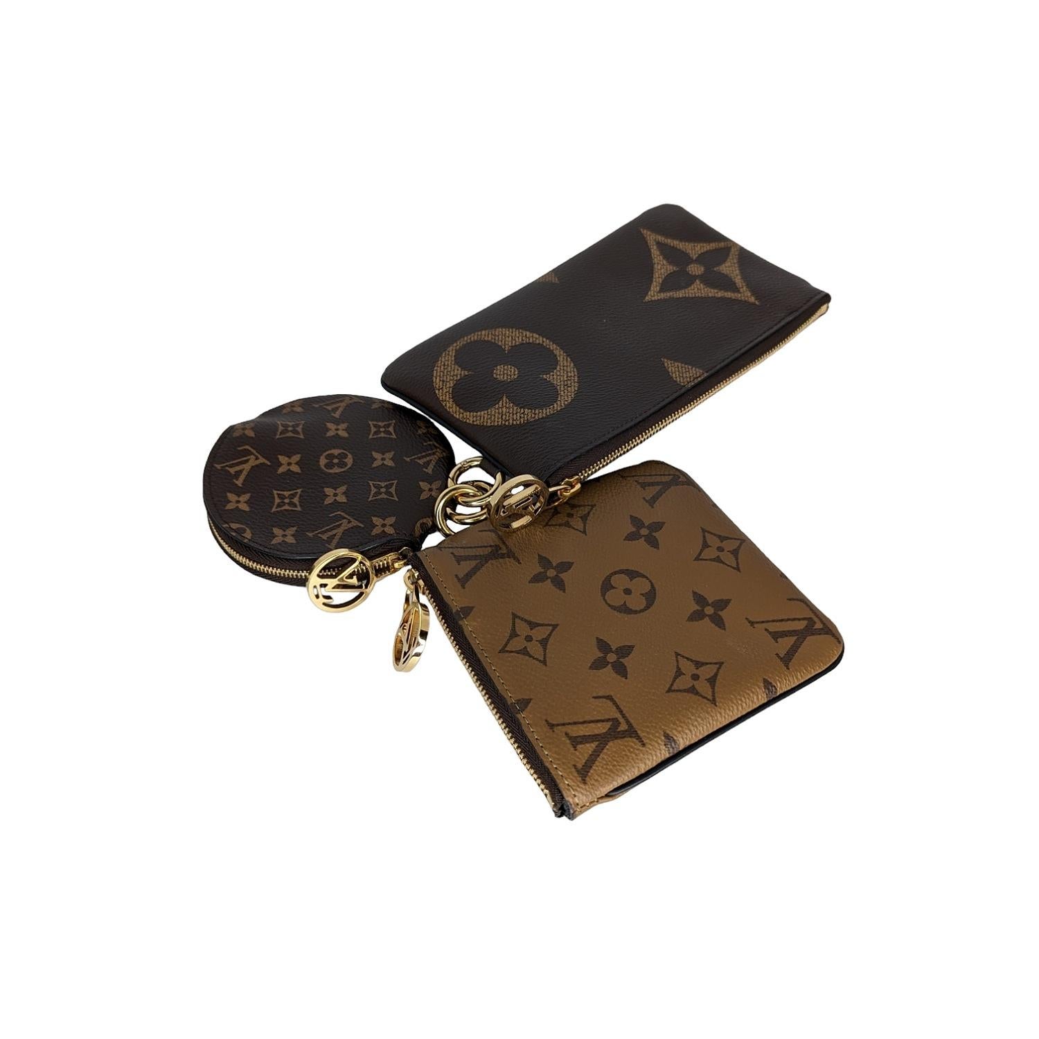 Louis Vuitton Belt And Pouch -11 For Sale on 1stDibs  lv belt with pouch, louis  vuitton belt pouch, louis vuitton pochette belt