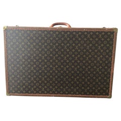 Retro Louis Vuitton Monogram Canvas Trunk Suitcase