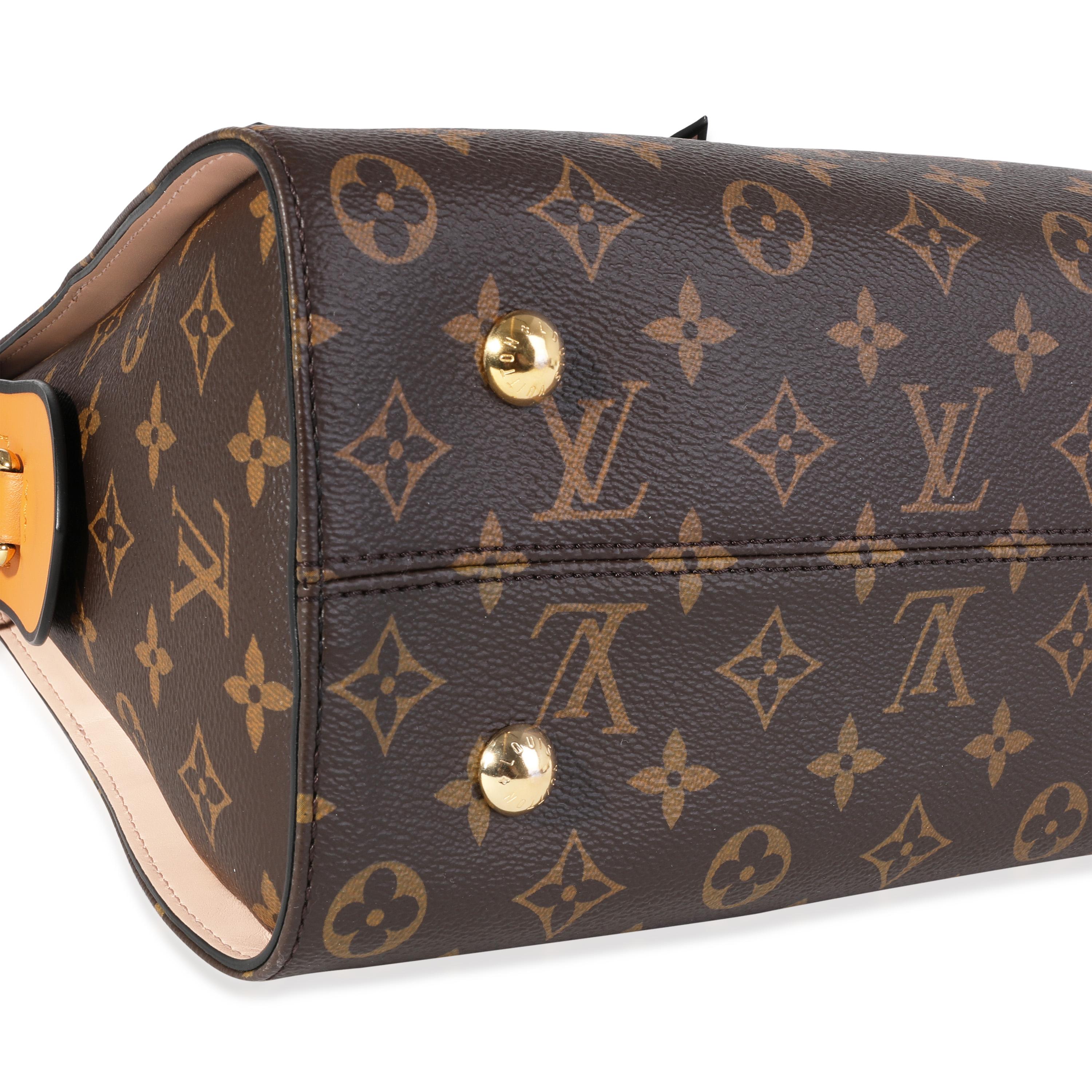 Titel der Auflistung: Louis Vuitton Monogram Canvas Tuileries Schulranzen
SKU: 119914
MSRP: 2630.00
Zustand: Gebraucht (3000)
Zustand der Handtasche: Ausgezeichnet
Bemerkungen zum Zustand: Geringfügige Farbübertragung auf das Innenfutter im oberen