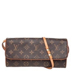 Louis Vuitton Pochette Twin GM Monogram Canvas Shoulder Bag at 1stDibs