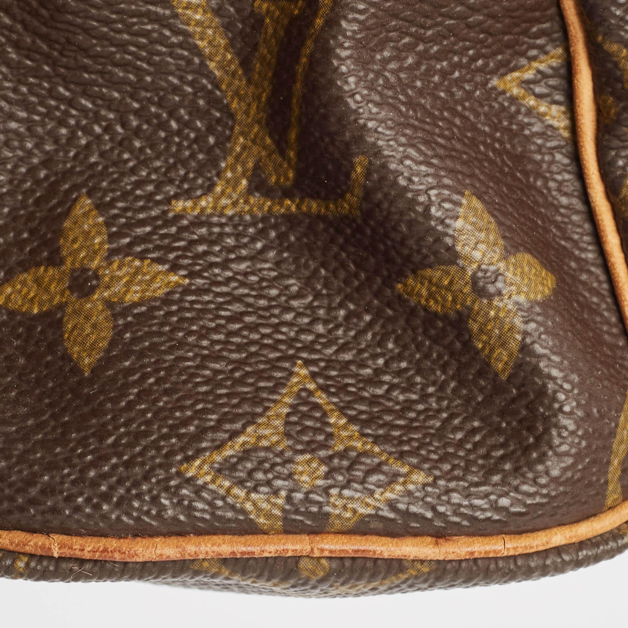 Louis Vuitton - Sac Speedy vintage en toile monogrammée en vente 9