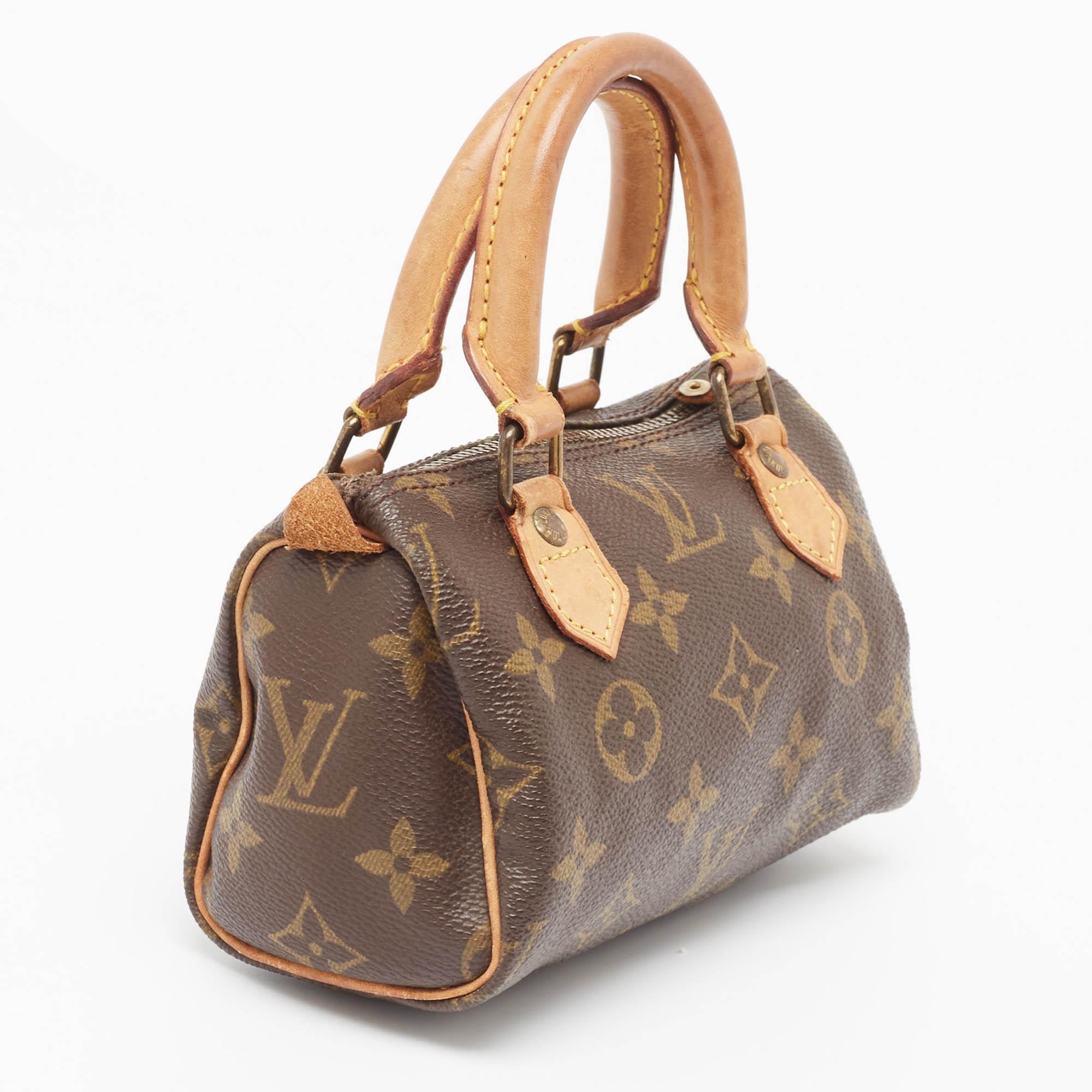 Women's Louis Vuitton Monogram Canvas Vintage Speedy Bag For Sale