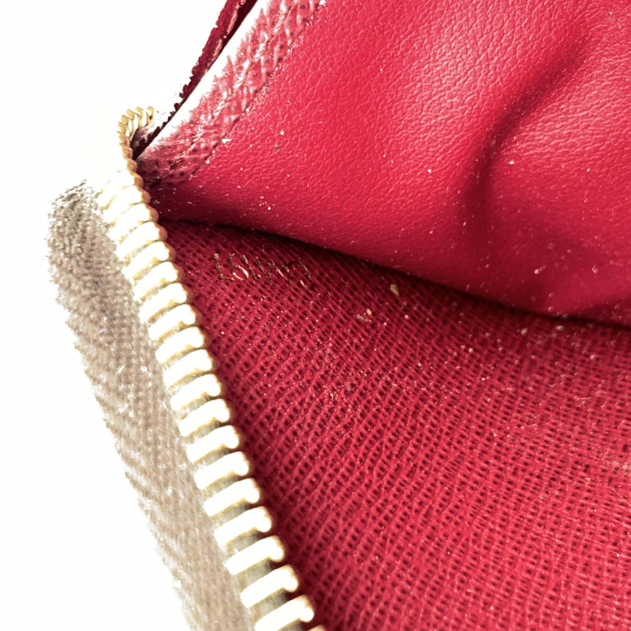 Louis Vuitton Monogram Canvas Zippy Portafoglio Lungo Fucsia M41895 In condizioni buone in vendita a Rome, Rome