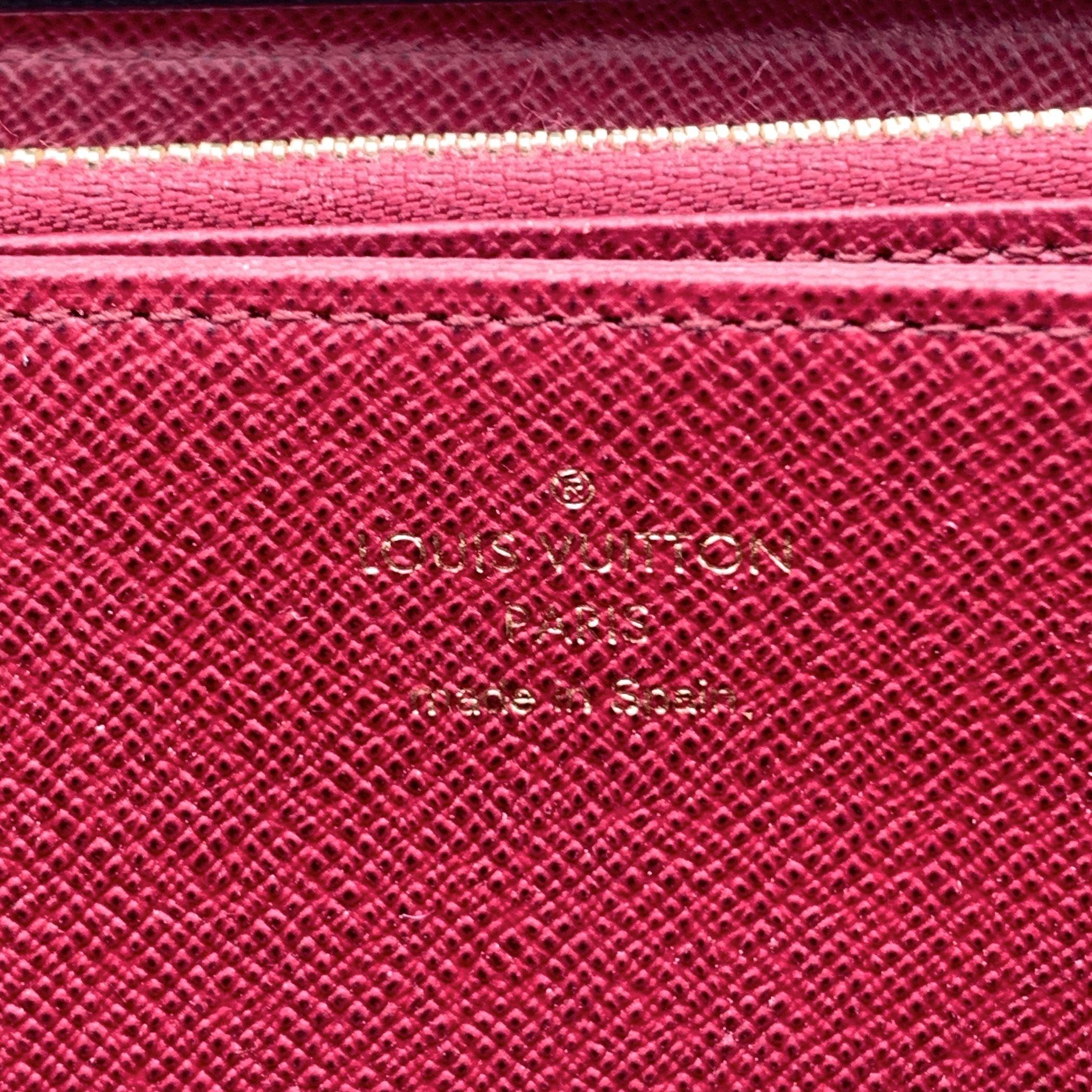 Louis Vuitton Monogram Canvas Zippy Portafoglio Lungo Fucsia M41895 in vendita 1