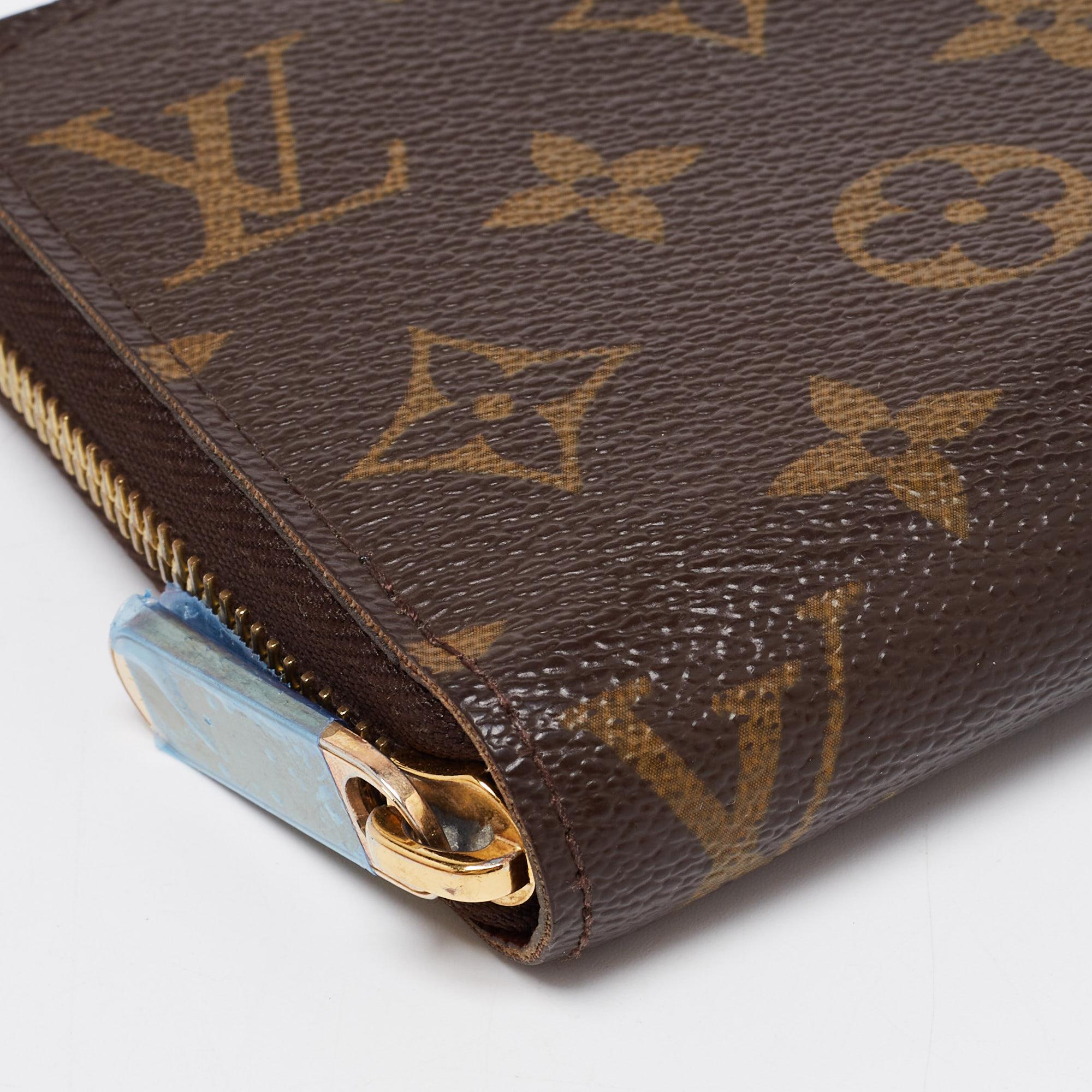 Louis Vuitton Monogram Canvas Zippy Wallet 1