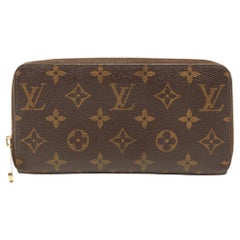 Louis Vuitton Monogram Canvas Zippy Wallet