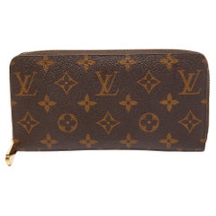 Louis Vuitton Balenciaga Blue Leather Arena Zippy Wallet Long Zip Around  861786 ref.293755 - Joli Closet