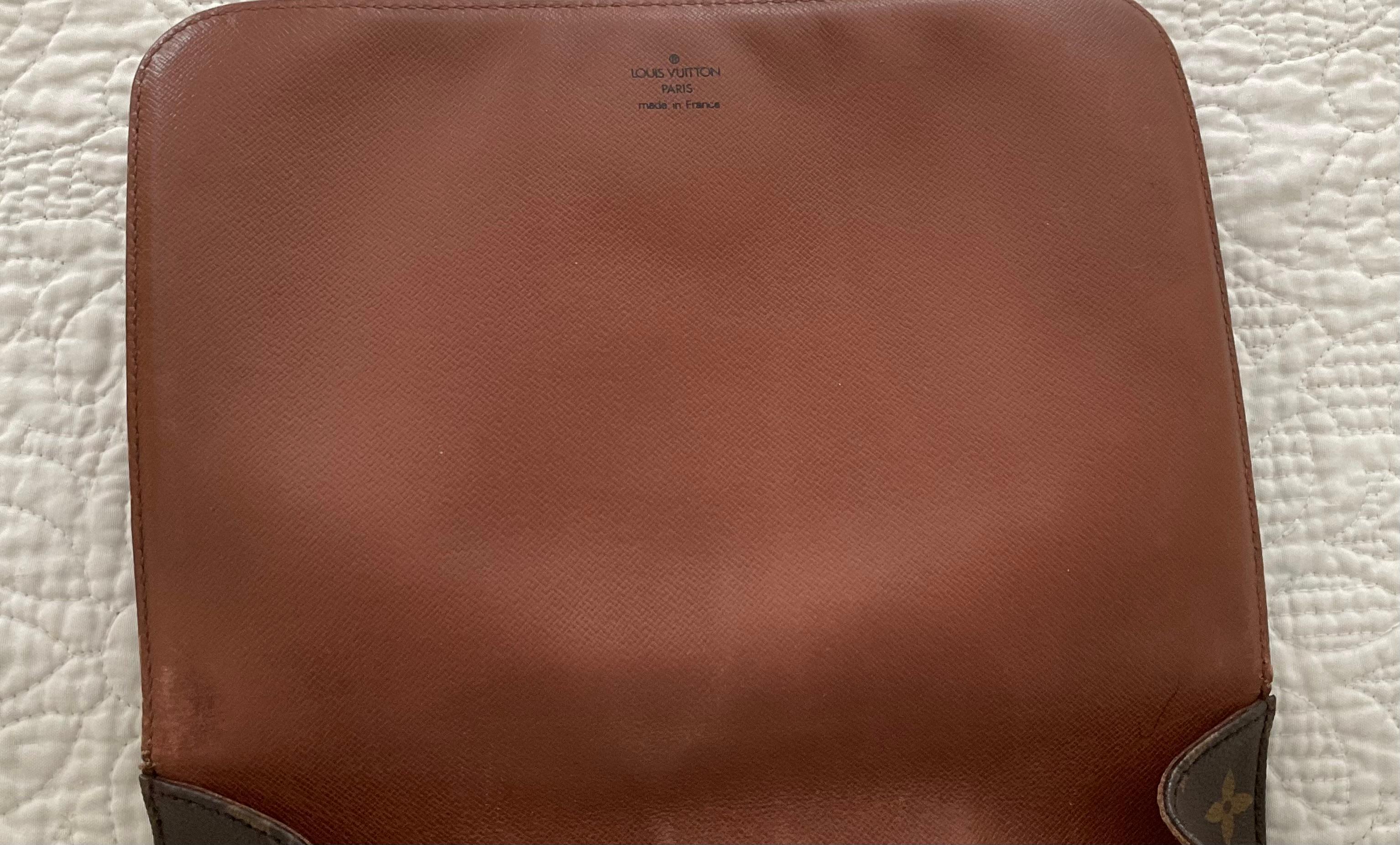 Louis Vuitton Monogram Cartouchière GM Crossbody Bag SL0941 en vente 7