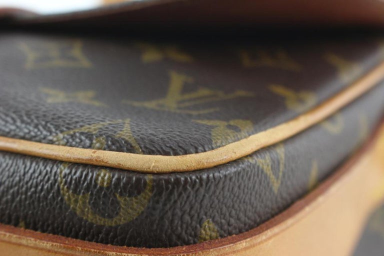 Louis Vuitton Monogram Cartouchiere MM Crossbody Bag 0lv38
