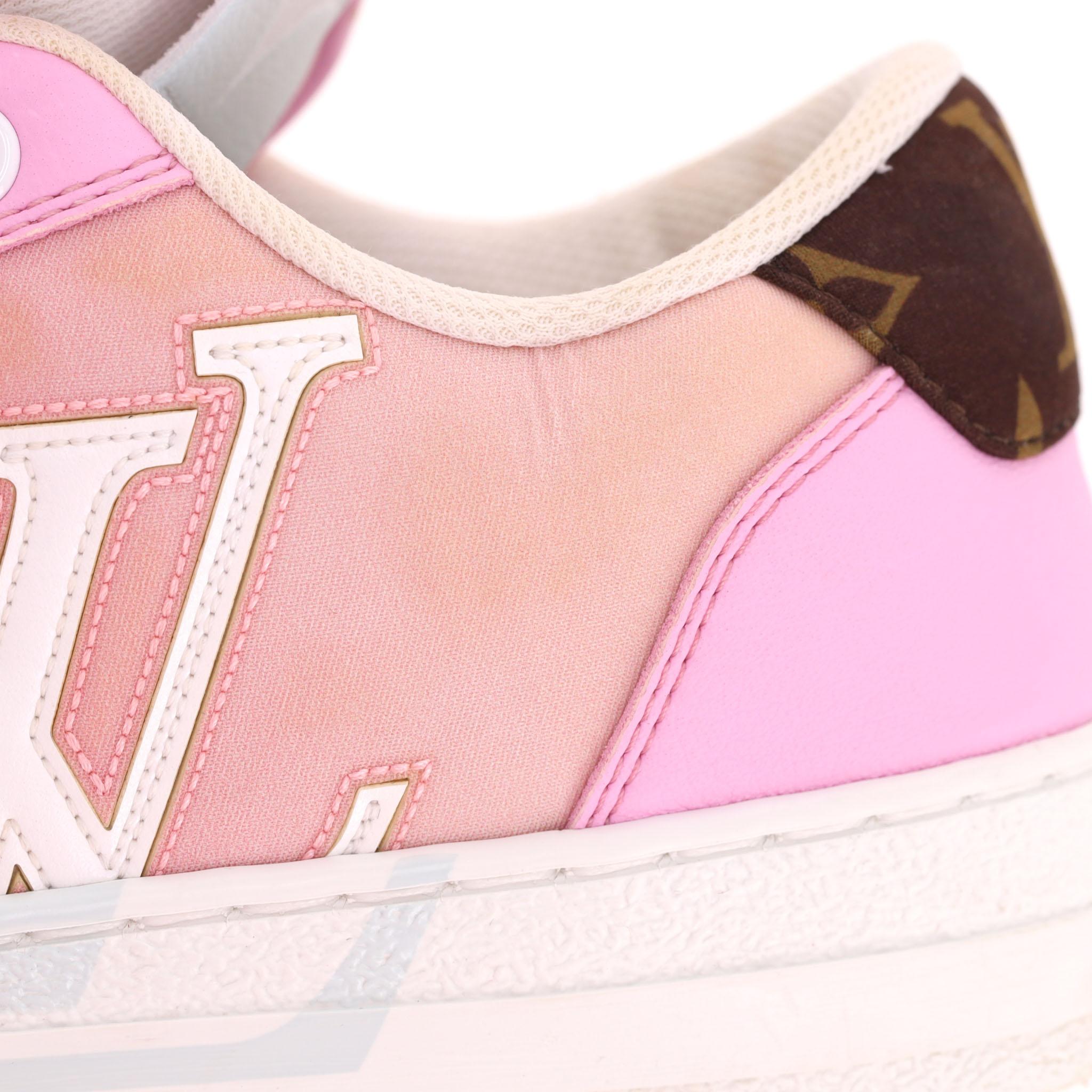 Louis Vuitton Charlie Turnschuhe mit Monogramm im Angebot 7