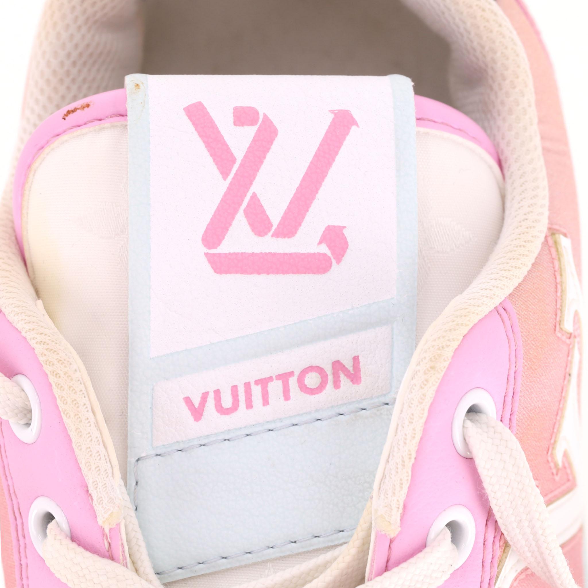 Louis Vuitton Charlie Turnschuhe mit Monogramm im Angebot 1