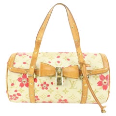 Louis Vuitton - Papillon en forme de fleur de cerisier avec monogramme 59lk614