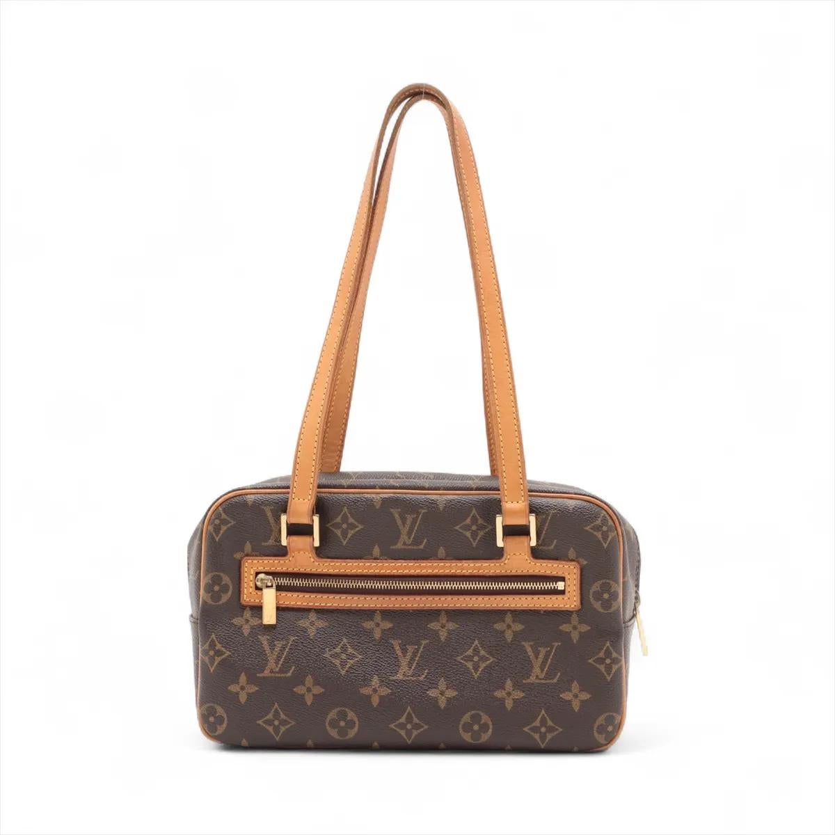 Marron *Louis Vuitton Monogram Cite MM en vente