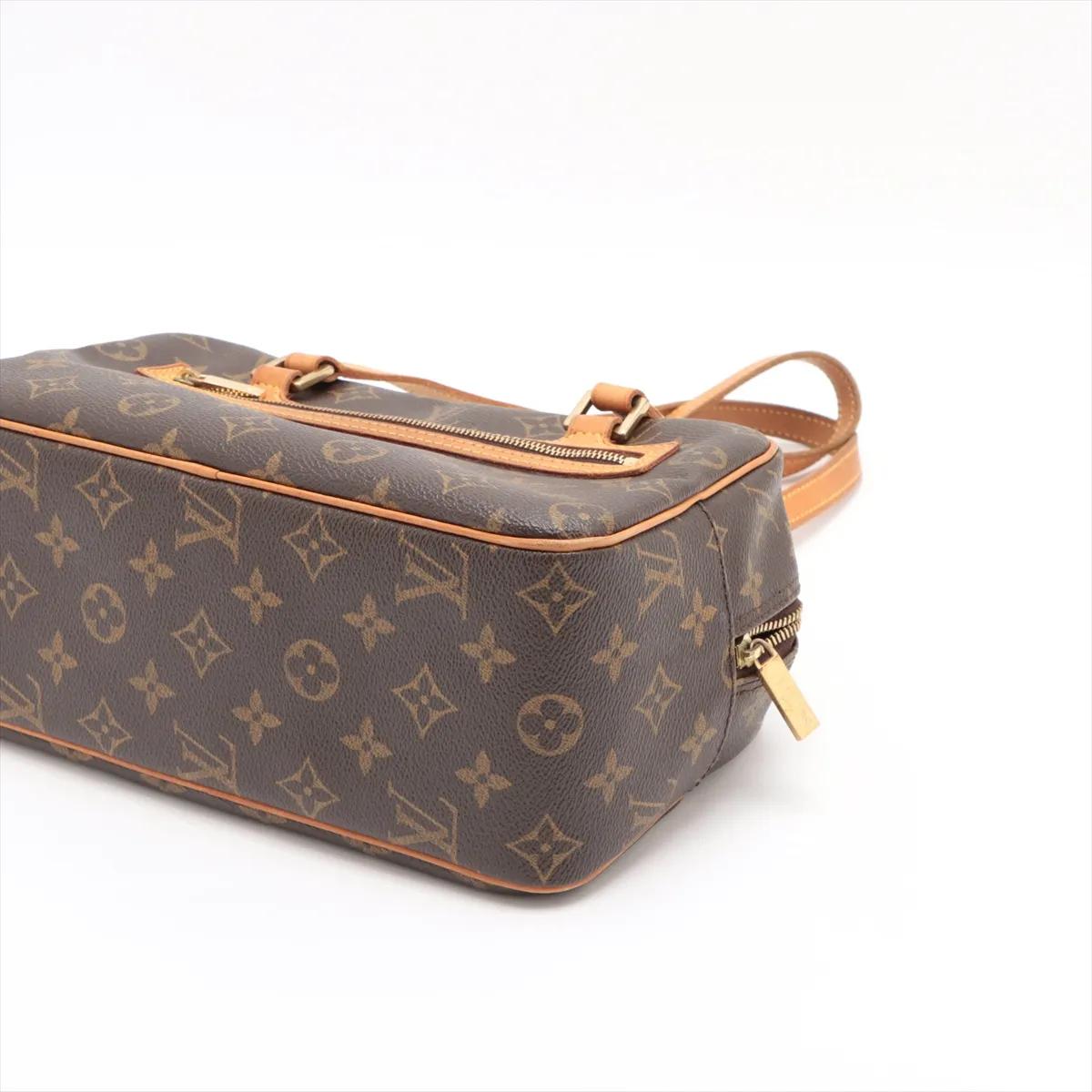 *Louis Vuitton Monogram Cite MM en vente 2