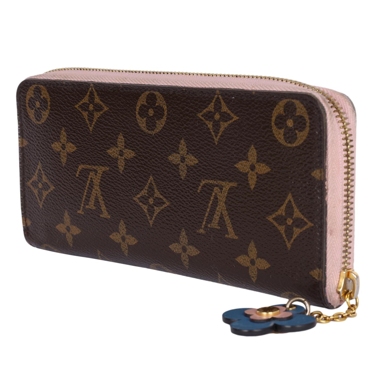 Portafoglio Louis Vuitton Monogram Clemence con chiusura a cerniera LV a fiori in vendita 2
