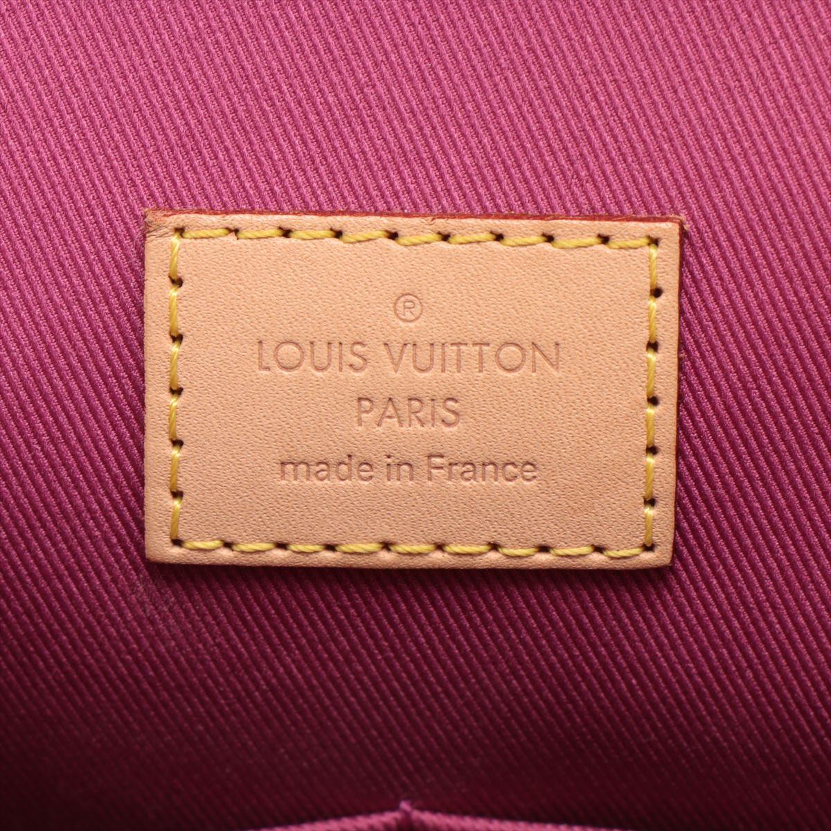 Louis Vuitton Monogram Cluny BB For Sale 9