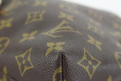 Louis Vuitton Monogram Cosmetic Pouch GM Demi Ronde Toiletry Case 105lv16