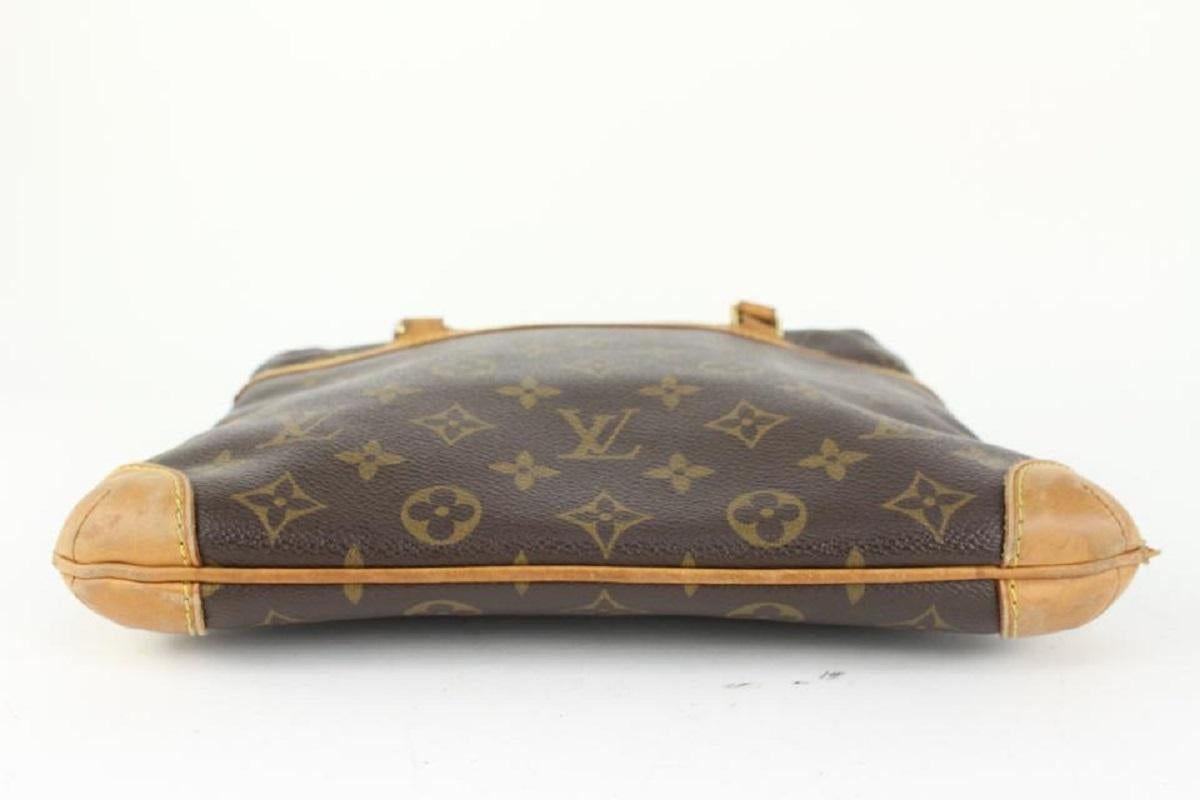 Louis Vuitton Monogram Coussin GM Flat Shoulder bag 98lv50 For Sale 1