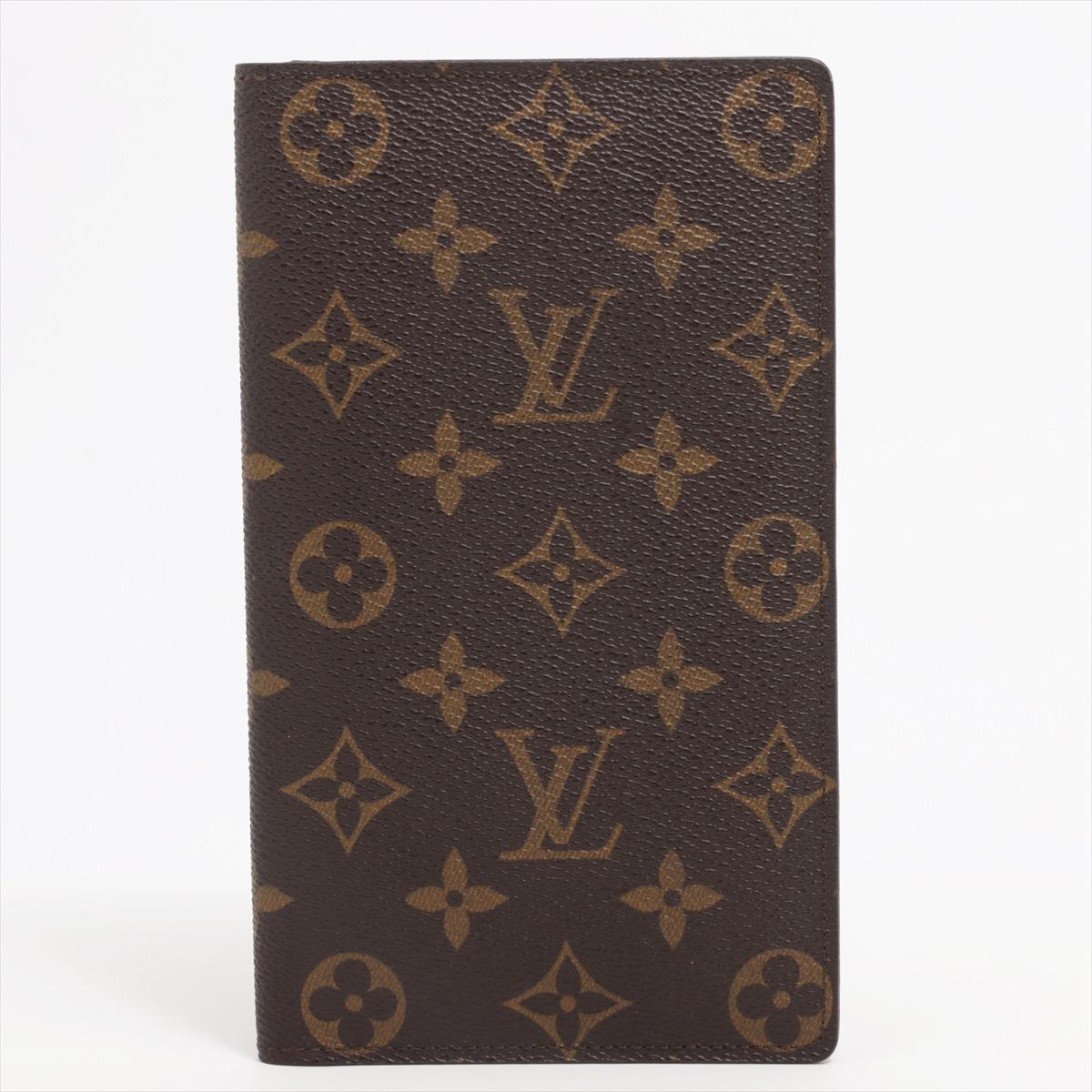 The Louis Vuitton Monogram Credit Bill Long Wallet in classic brown embodies the epitome of luxury and sophistication. Crafted from the iconic LV monogram canvas, the wallet showcases Louis Vuitton's renowned craftsmanship and heritage. Its