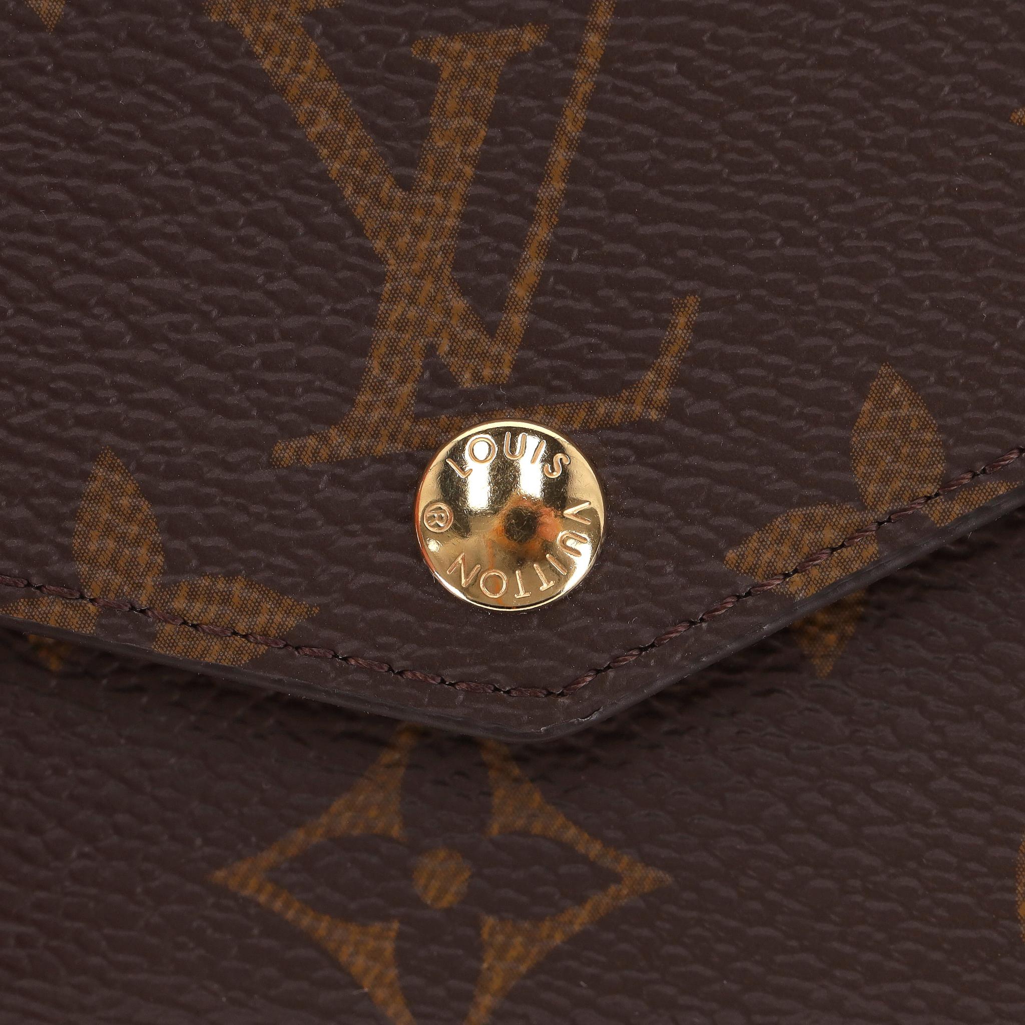Louis Vuitton Monogram Daily Multi Pocket Belt Bag Pour femmes en vente