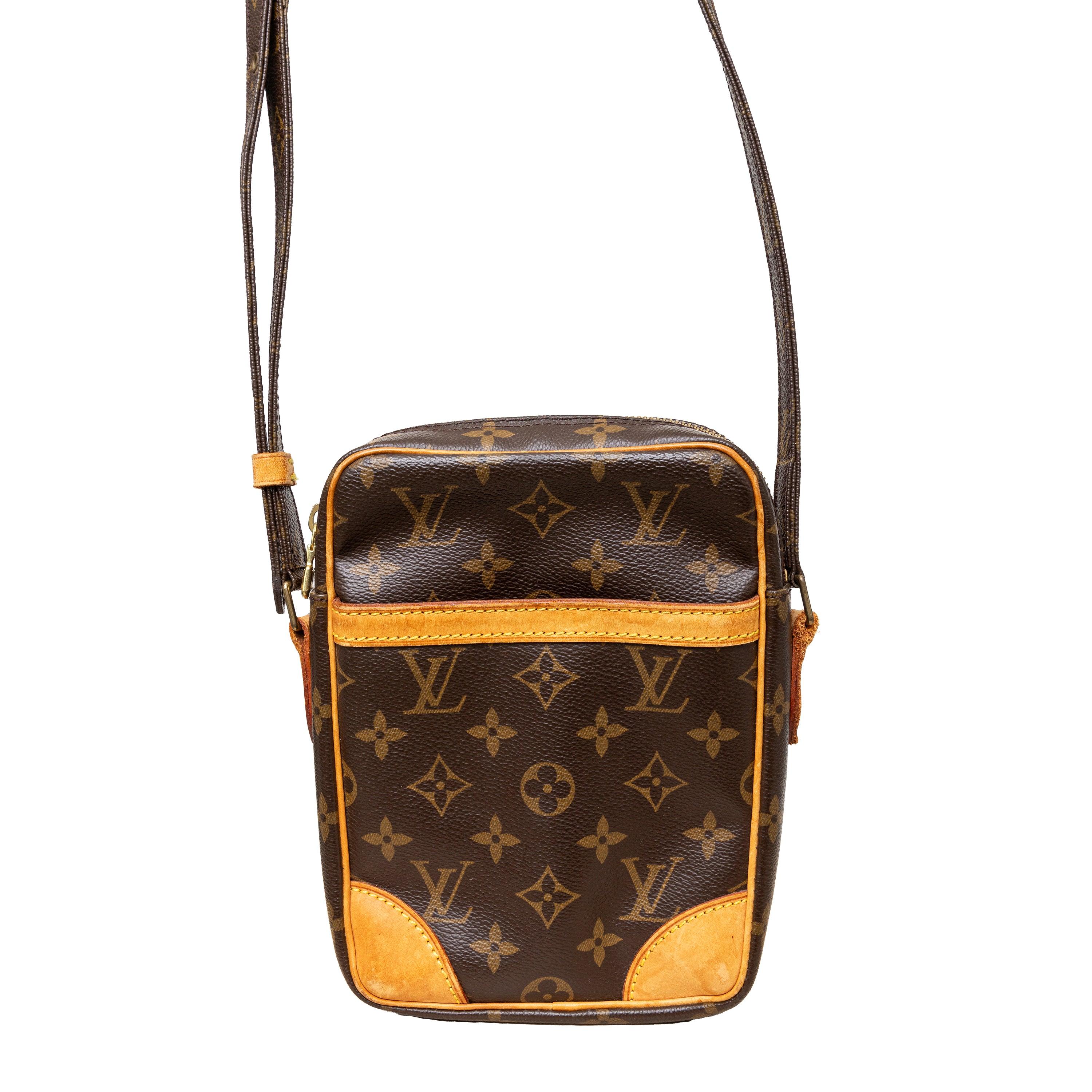 Louis Vuitton Monogram Danube Crossbody Bag - '10s In Good Condition In Milano, IT