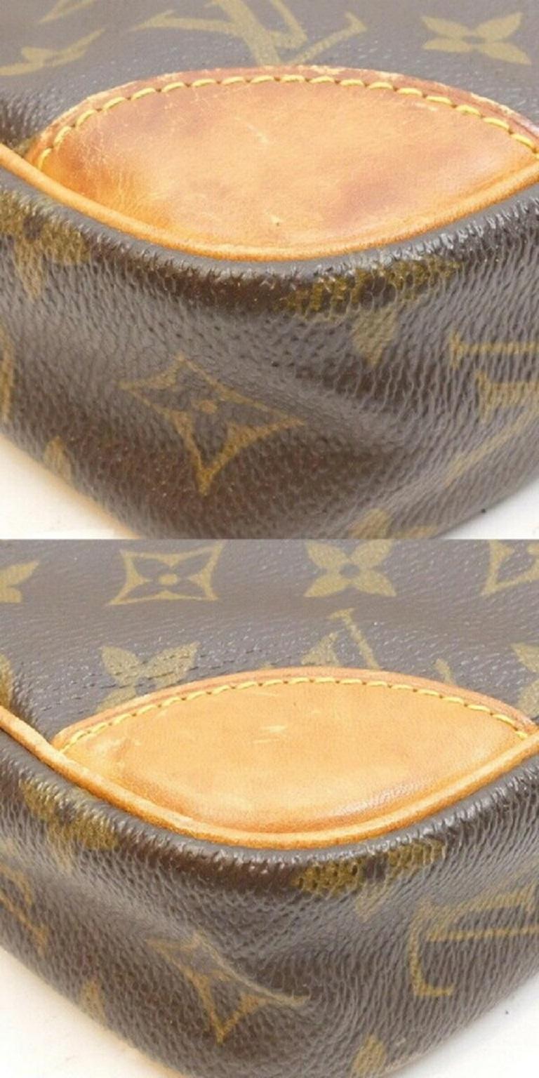 Louis Vuitton Monogram Danube Crossbody Bag 863482 In Fair Condition In Dix hills, NY