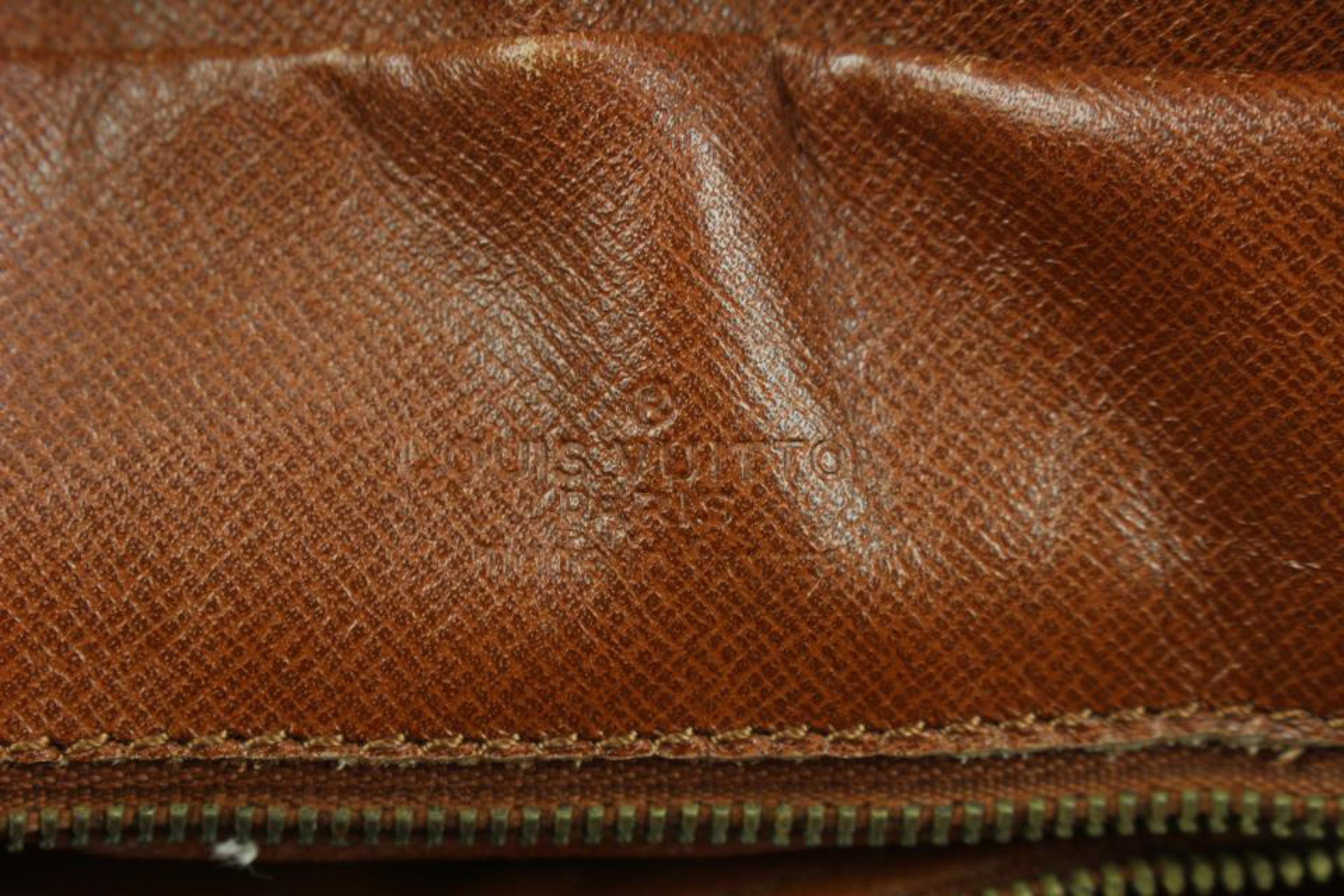 Louis Vuitton - Sac à bandoulière Danube GM avec monogramme 1LV108 en vente 5