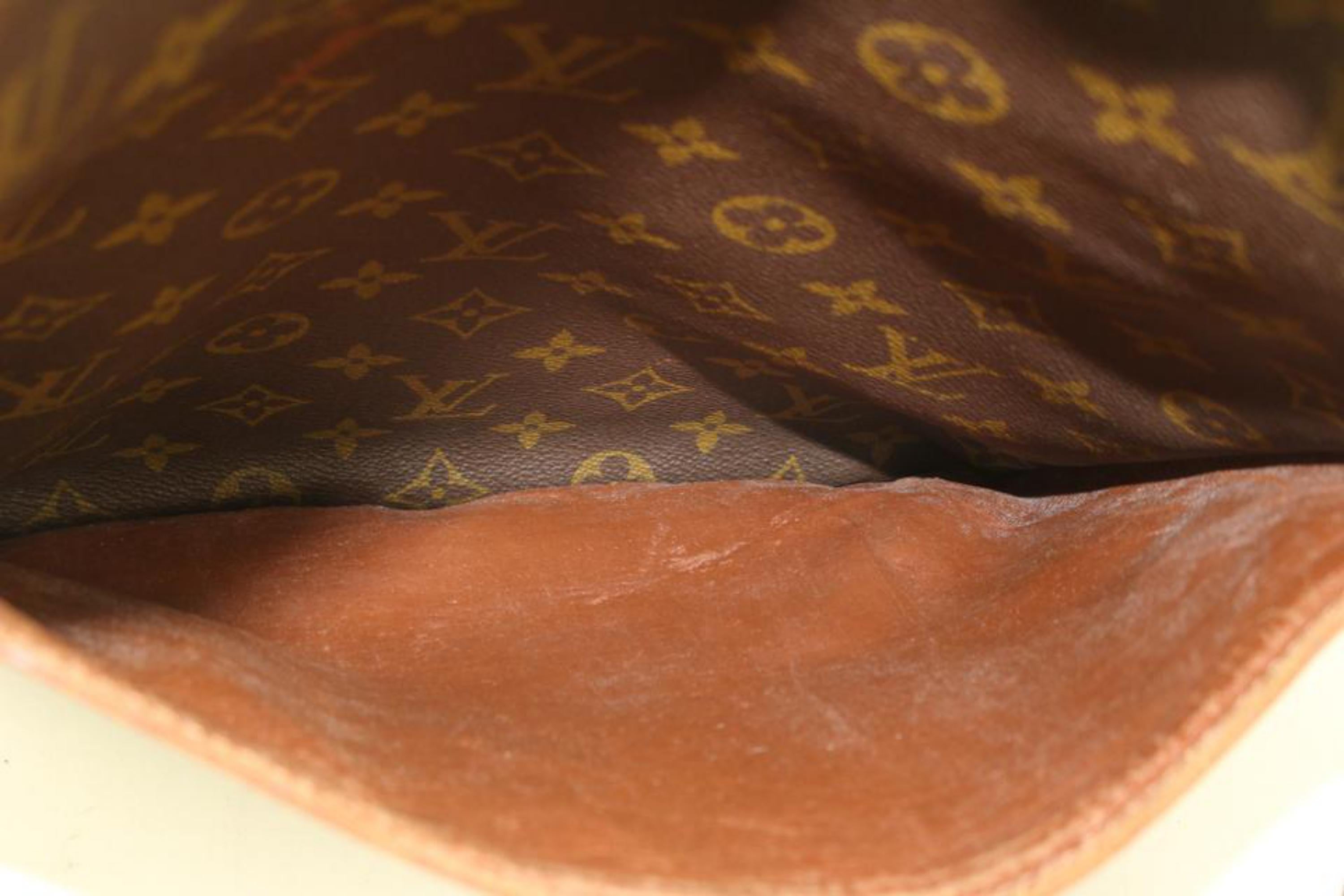 Brown Louis Vuitton Monogram Danube GM Shoulder bag 1LV108 For Sale