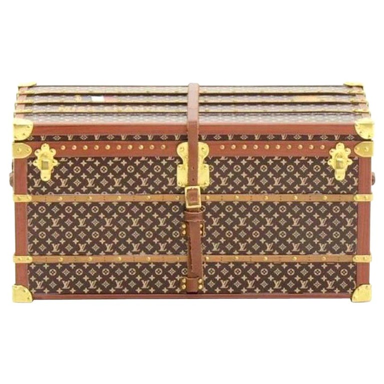 LOUIS VUITTON Novelty not for sale Trunk Decor object Paper weight