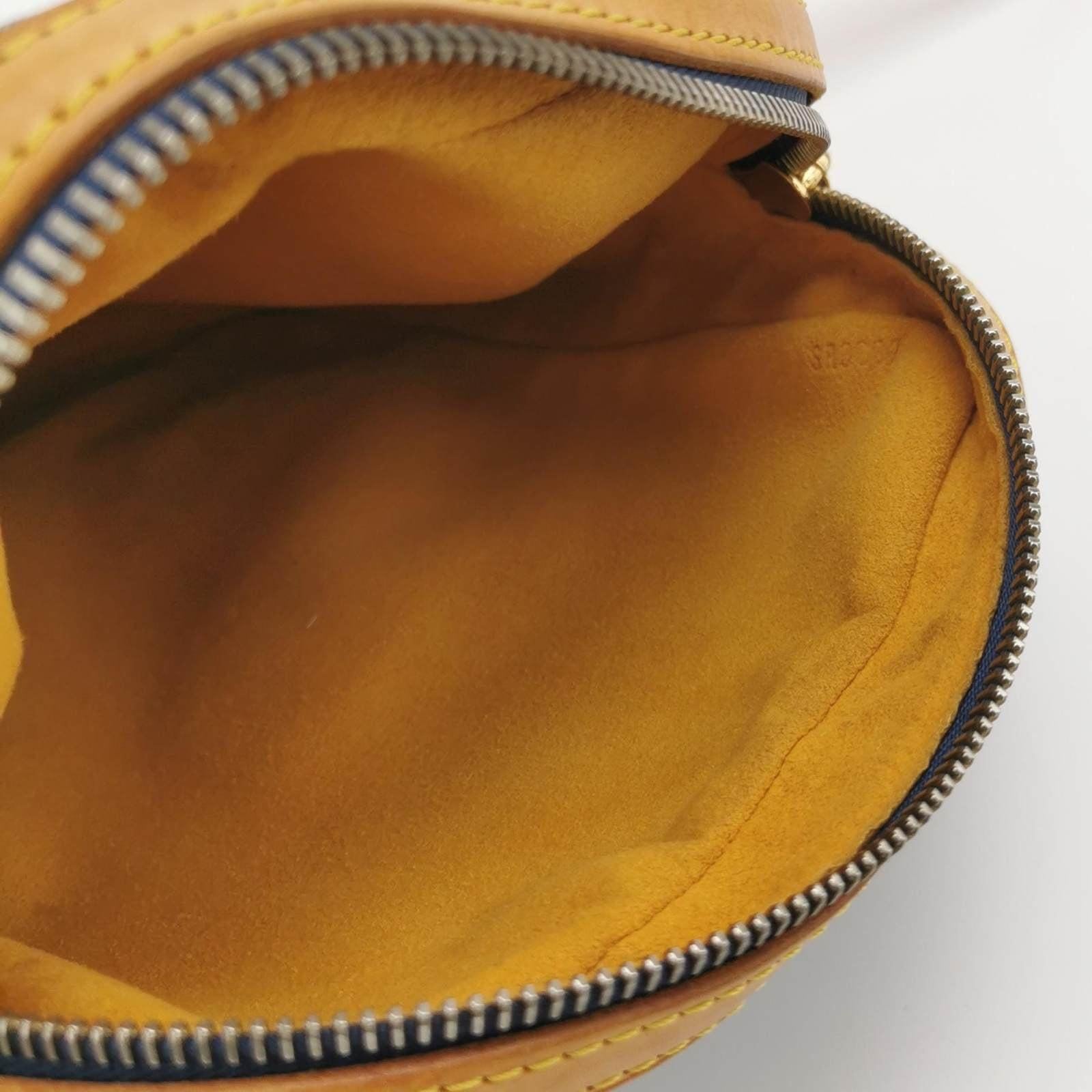 Louis Vuitton Monogrammierte Denim Kamera-Umhängetasche in Blau Damen
