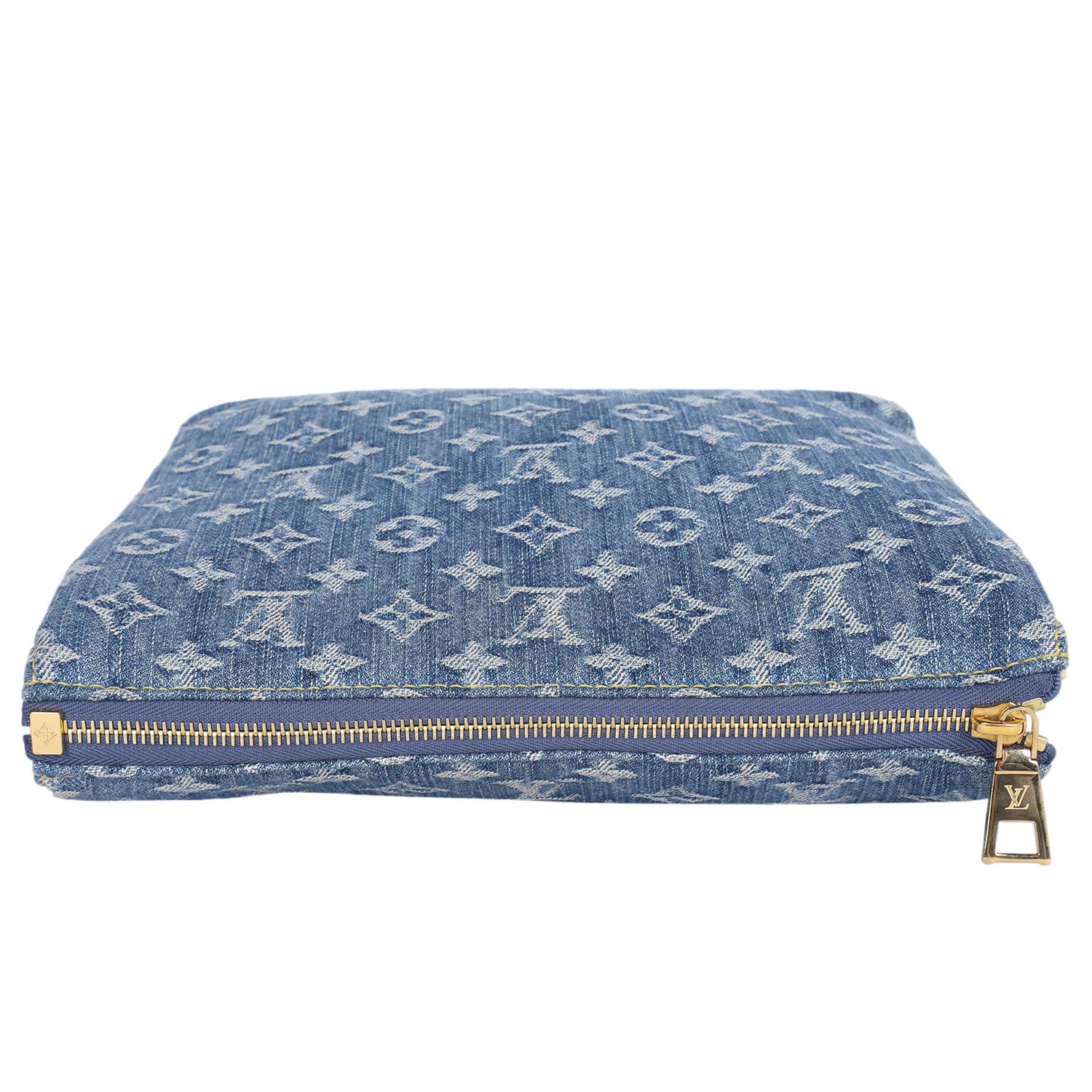 LOUIS VUITTON Monogram Denim Coussin PM Blu in vendita 8