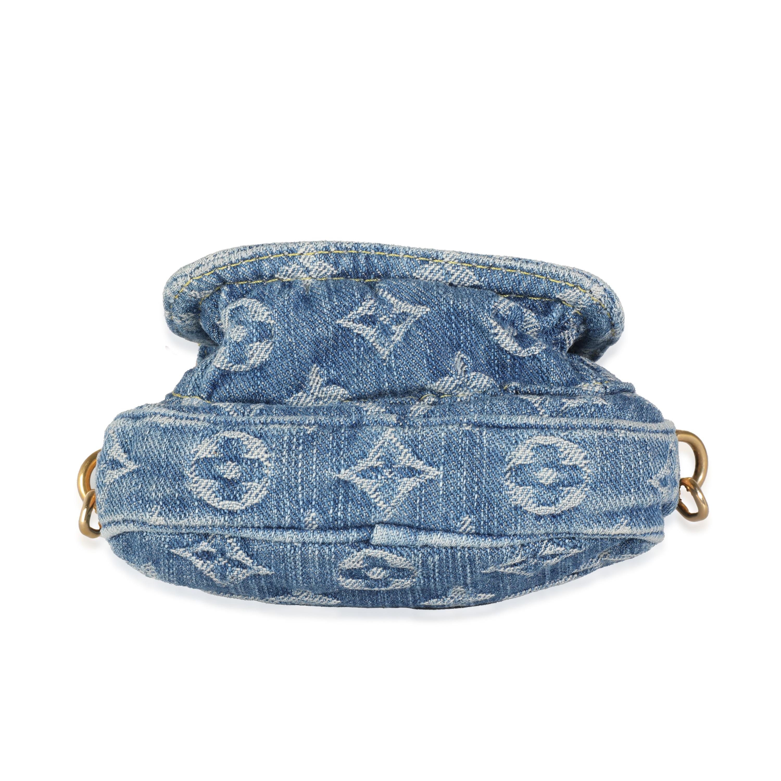 Louis Vuitton Monogram Denim Fairfax Pochette For Sale 3
