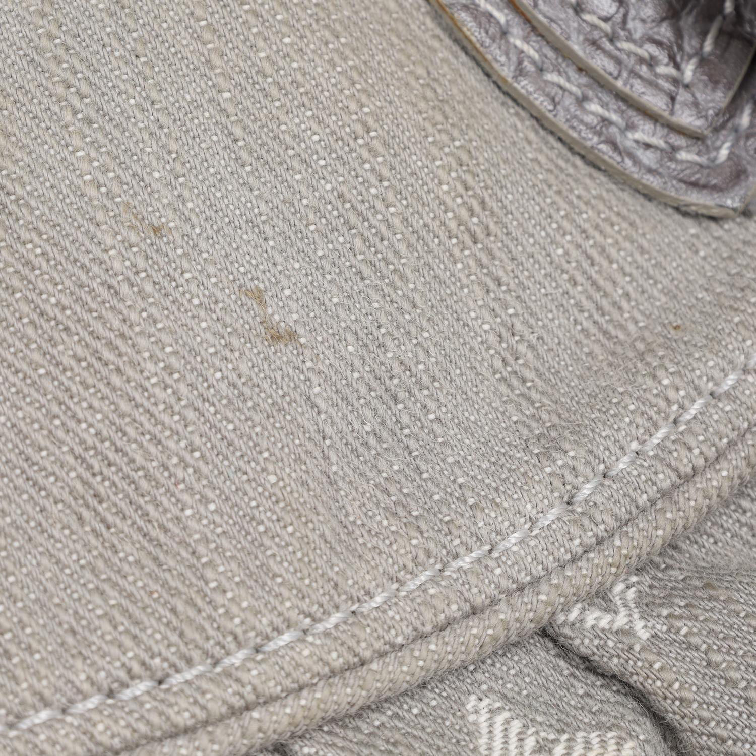 Louis Vuitton Monogrammierte Denim Neo Cabby MM Hobo Umhängetasche Grau 12
