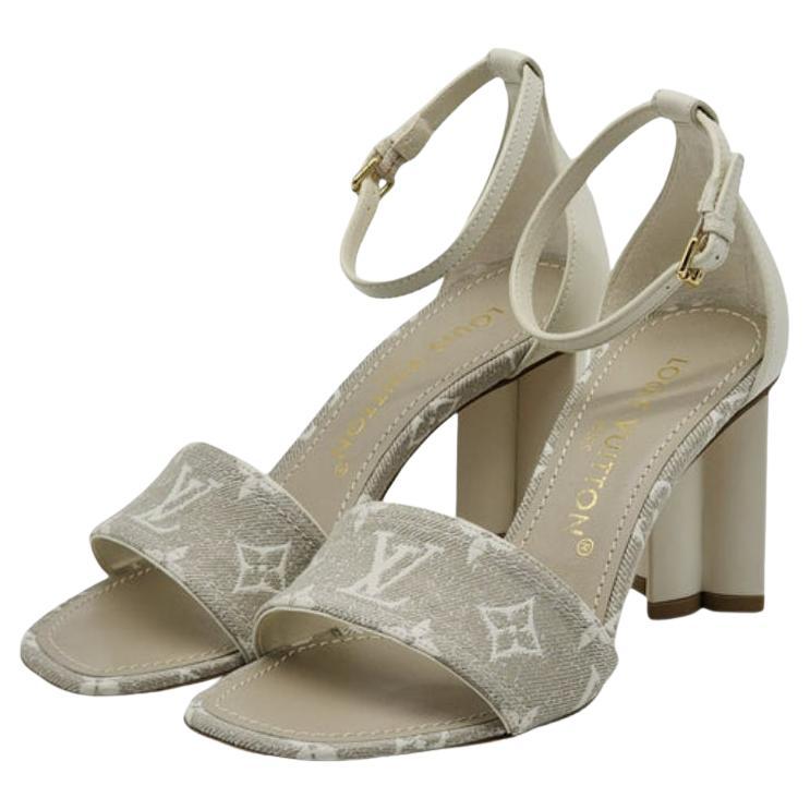 Louis Vuitton Monogram Denim Silhouette Sandals in Ivory For Sale