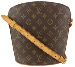 Used Authentic LV Monogram Drouot Crossbody Bag: 1850 aed Its in a very  good condition: Height:22cm Width:20-25cm Dep…