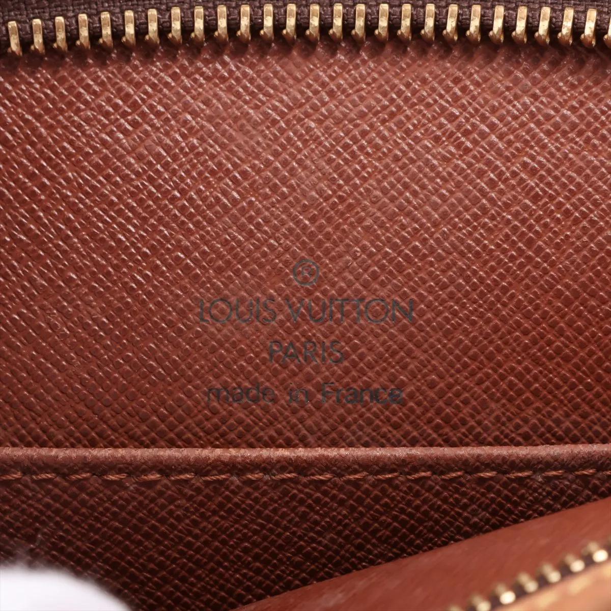 Louis Vuitton Monogram Drouot Crossbody Bag im Angebot 4
