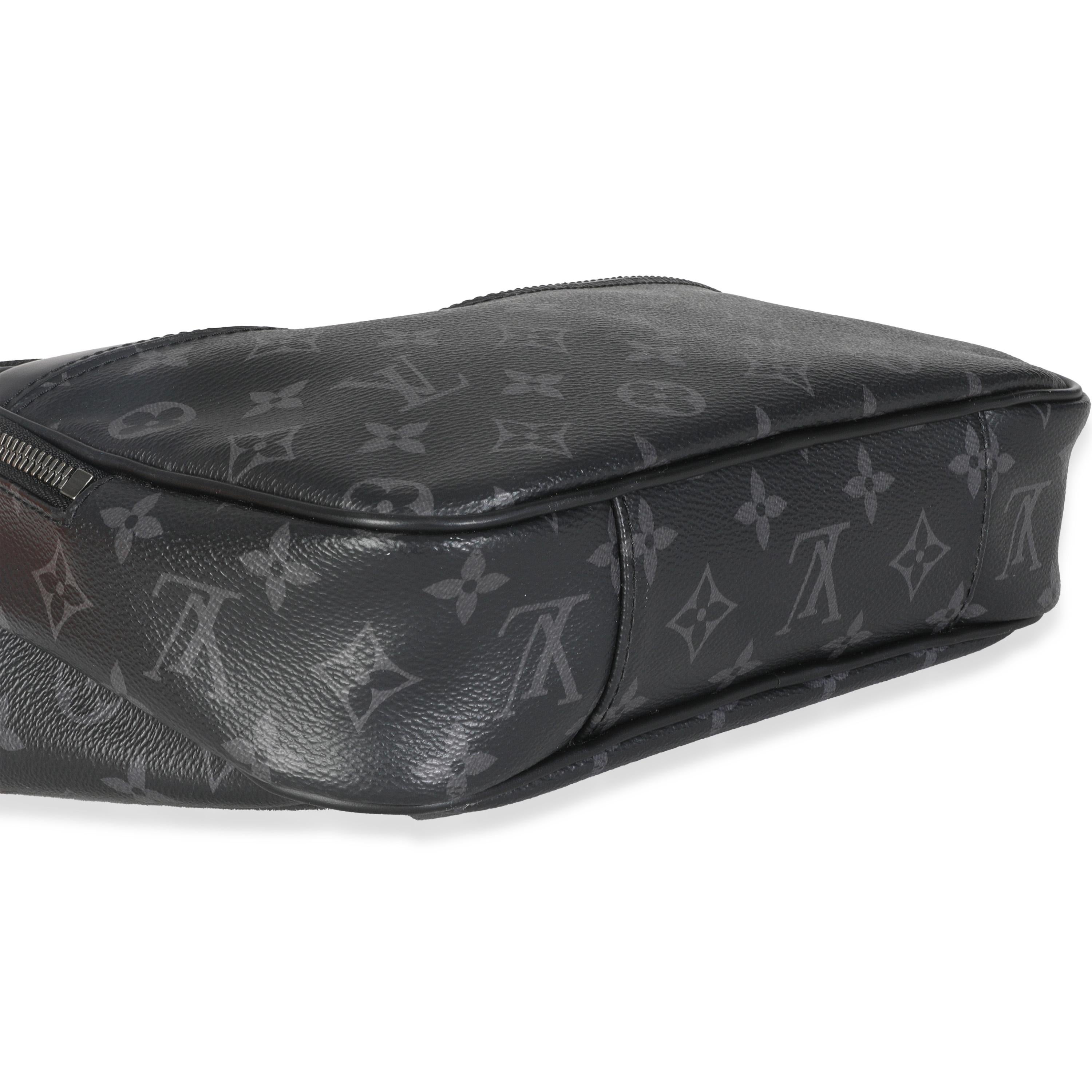 Louis Vuitton Monogram Eclipse Canvas Bumbag Explorer For Sale 2