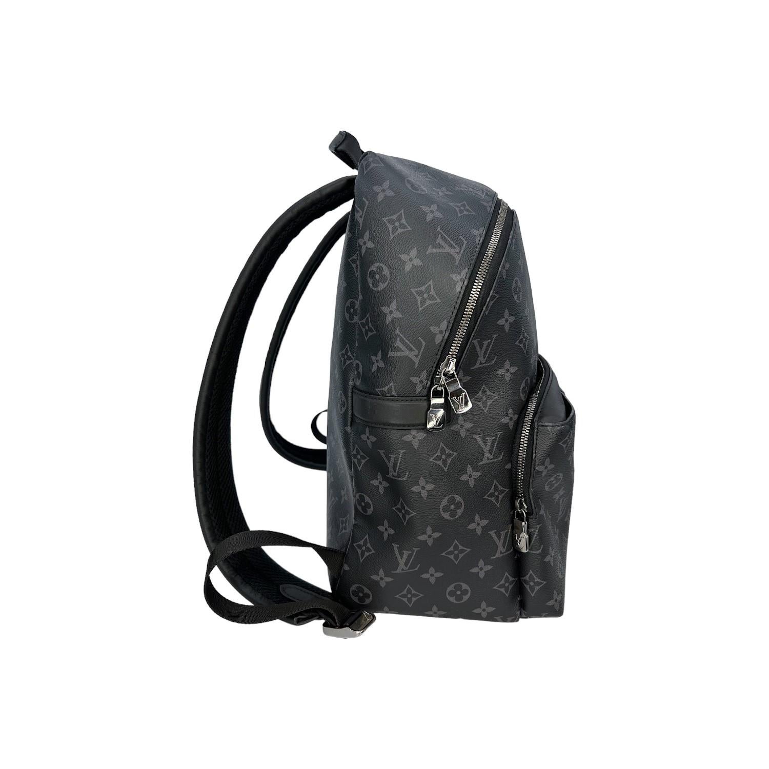 Louis Vuitton Monogram Eclipse Discovery Backpack PM In Good Condition In Scottsdale, AZ