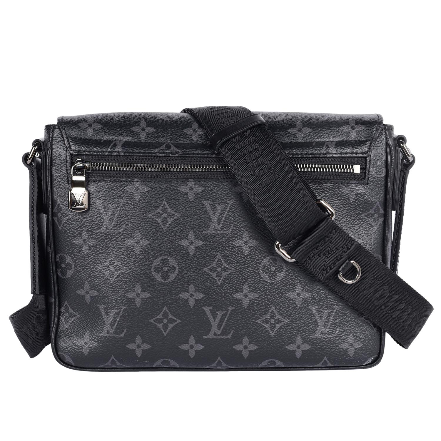LOUIS VUITTON Monograma Eclipse Distrito PM Negro en venta 5