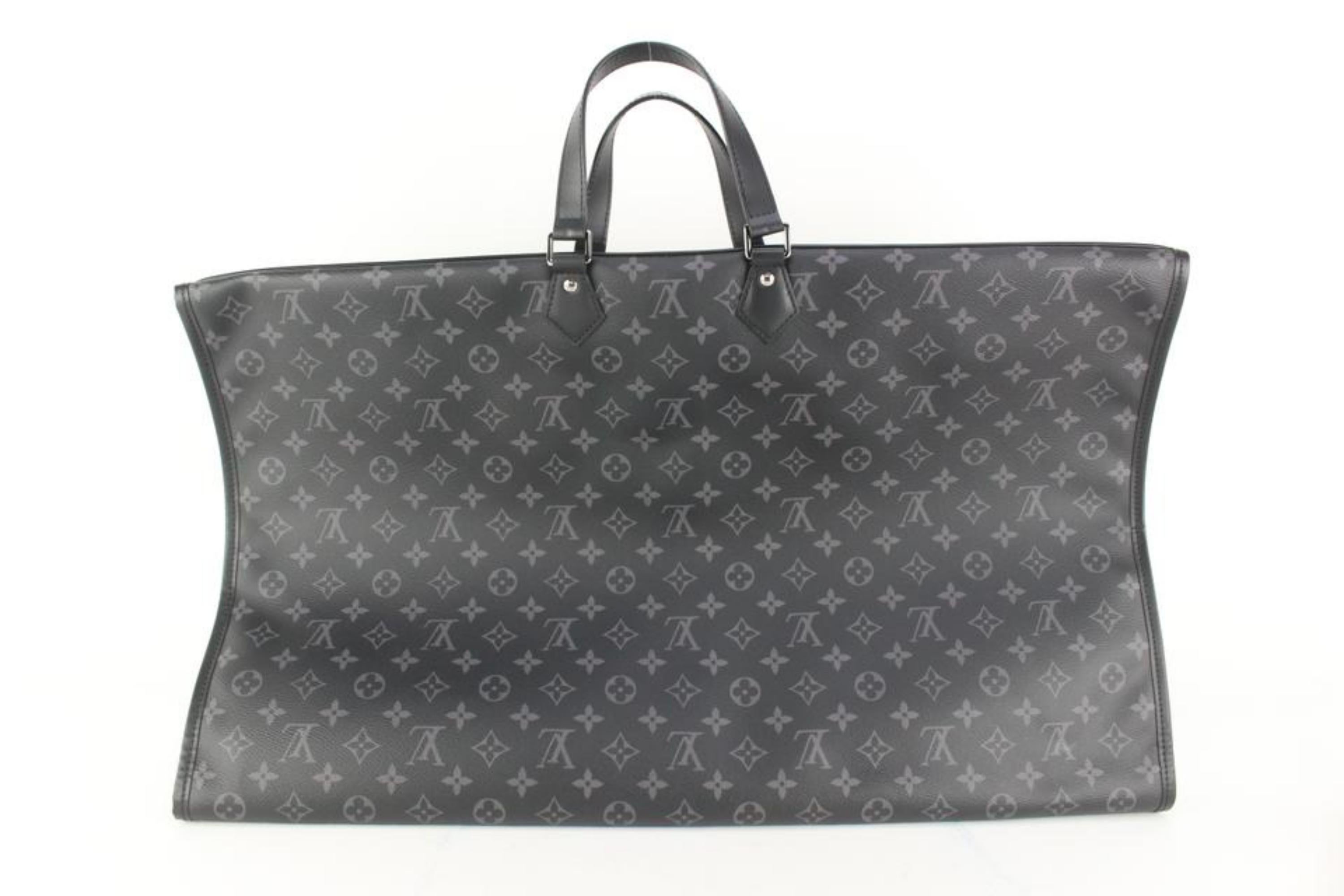 Louis Vuitton Monogram Eclipse Garment Cover 1 Hanger 41lk62s In New Condition In Dix hills, NY