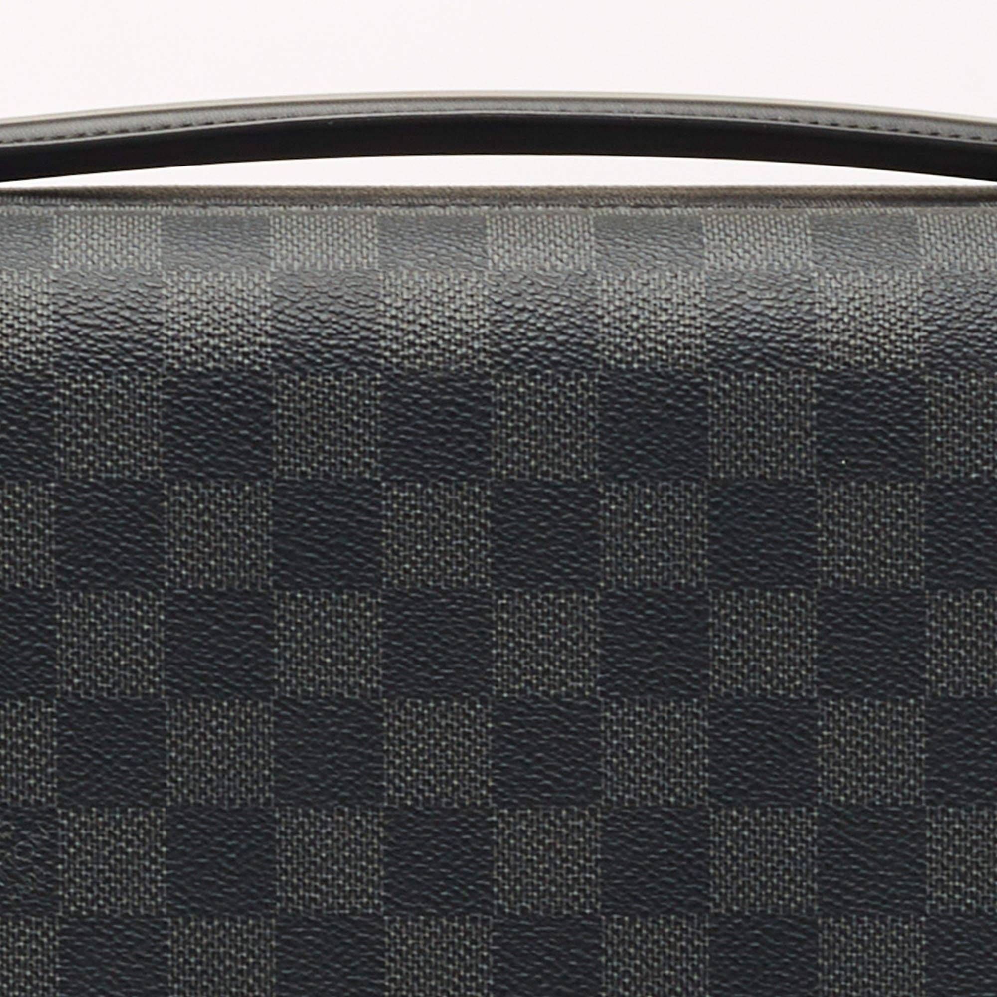 Louis Vuitton Monogram Eclipse Horizon 55 Suitcase 9
