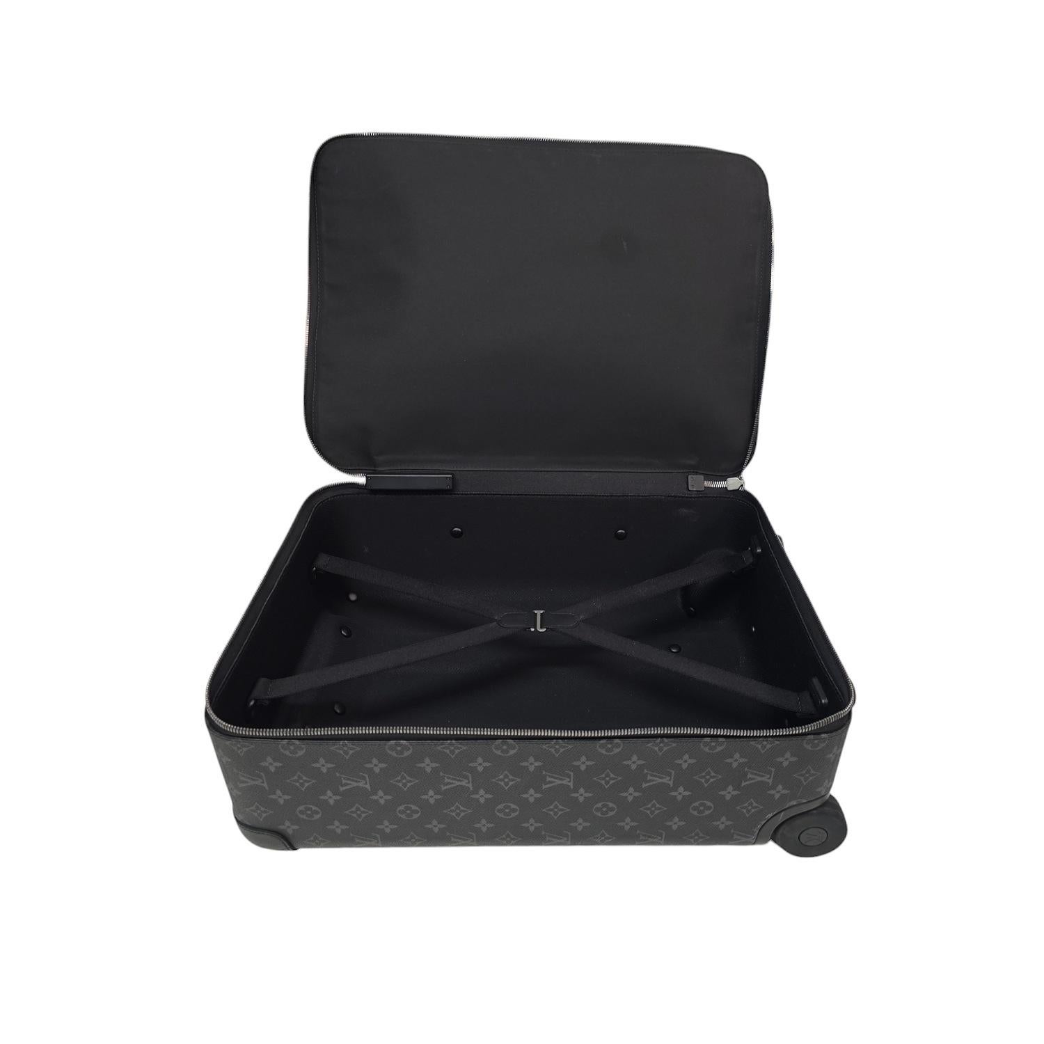 Louis Vuitton Monogram Eclipse Horizon Business 2