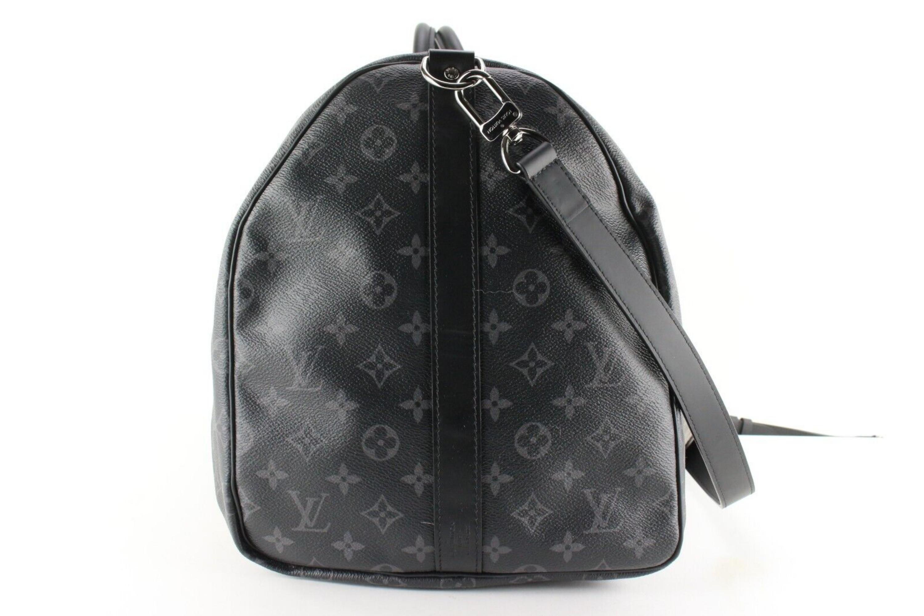 Louis Vuitton Monogram Eclipse Keepall Bandouliere 55 with Strap 1LVJ1227 For Sale 3