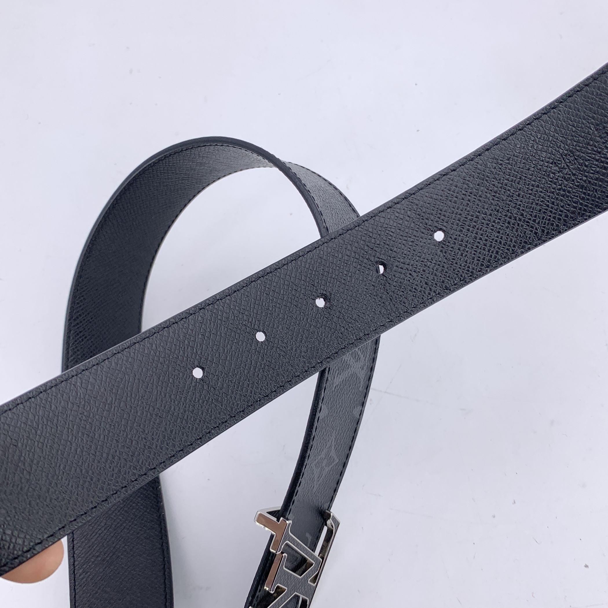 Ceinture réversible Eclipse LV Initiales Louis Vuitton, taille 85/34 Excellent état à Rome, Rome
