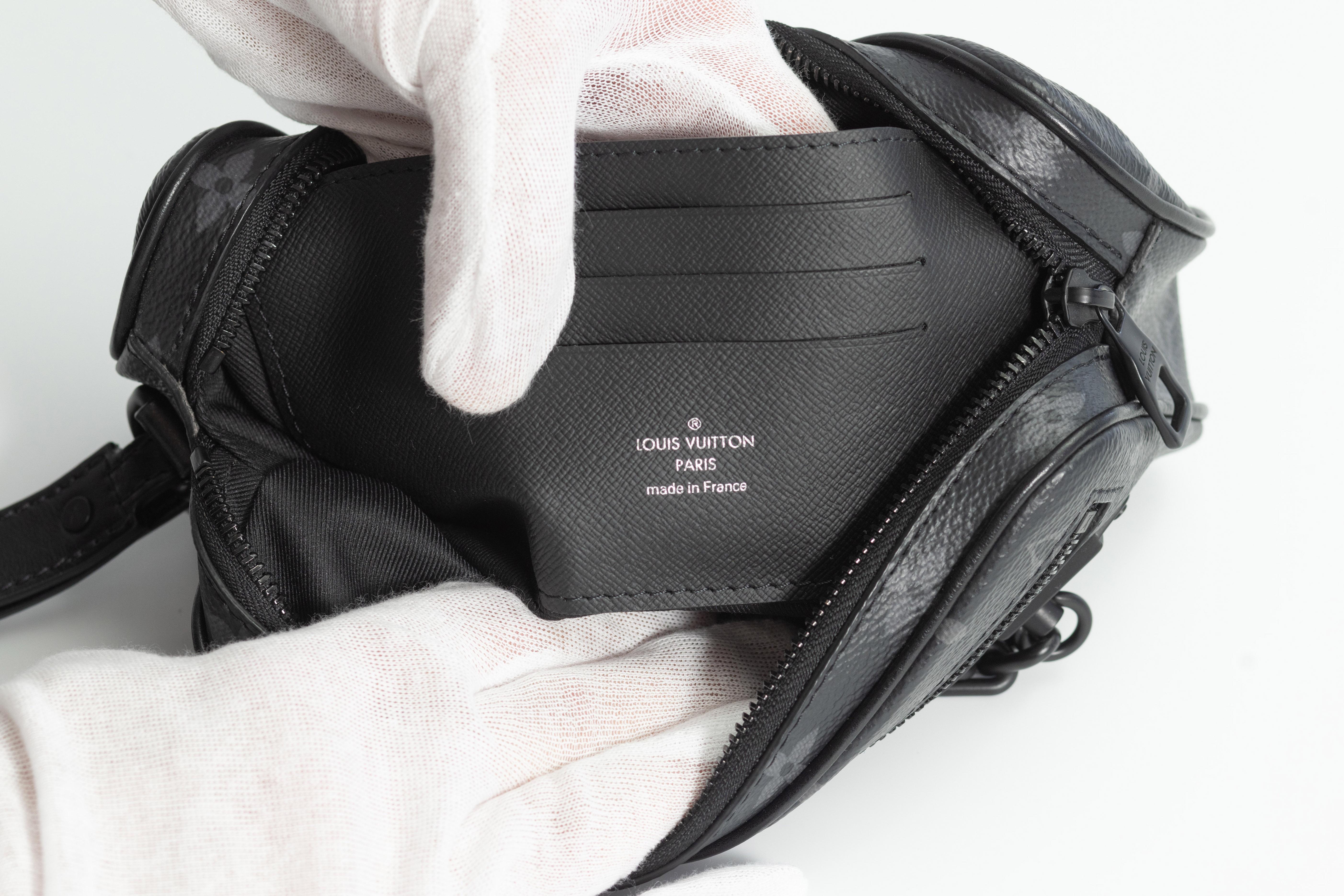 Louis Vuitton Monogram Eclipse Pochette Volga Wristlet Bag For Sale 1