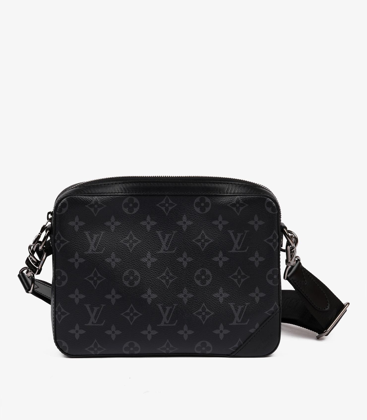 Louis Vuitton Monogram Eclipse Reverse & Schwarzes Kalbsleder Trio Messenger im Angebot 1