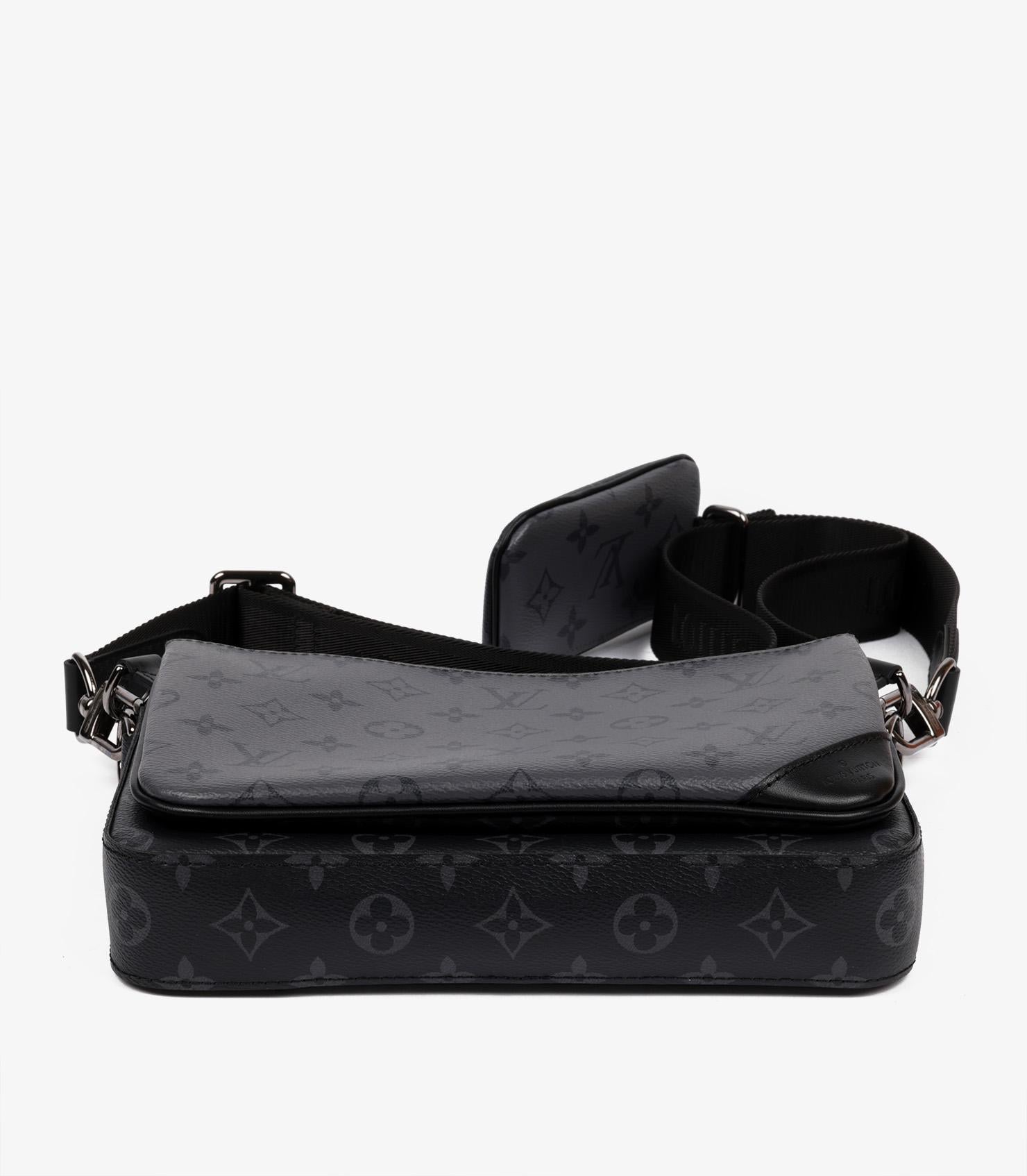 Louis Vuitton Monogram Eclipse Reverse & Black Calfskin Leather Trio Messenger en vente 2